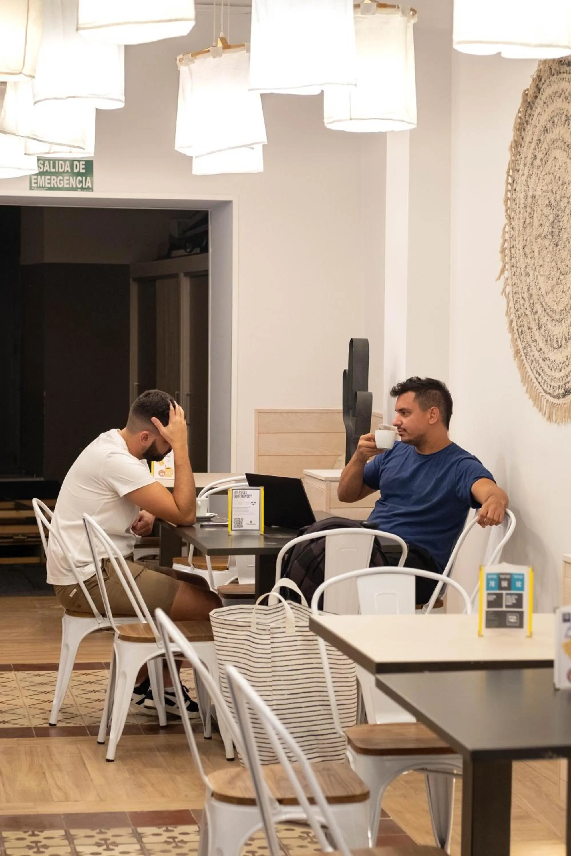 Restaurant/places to eat in U-Sense For You Hostel Sevilla