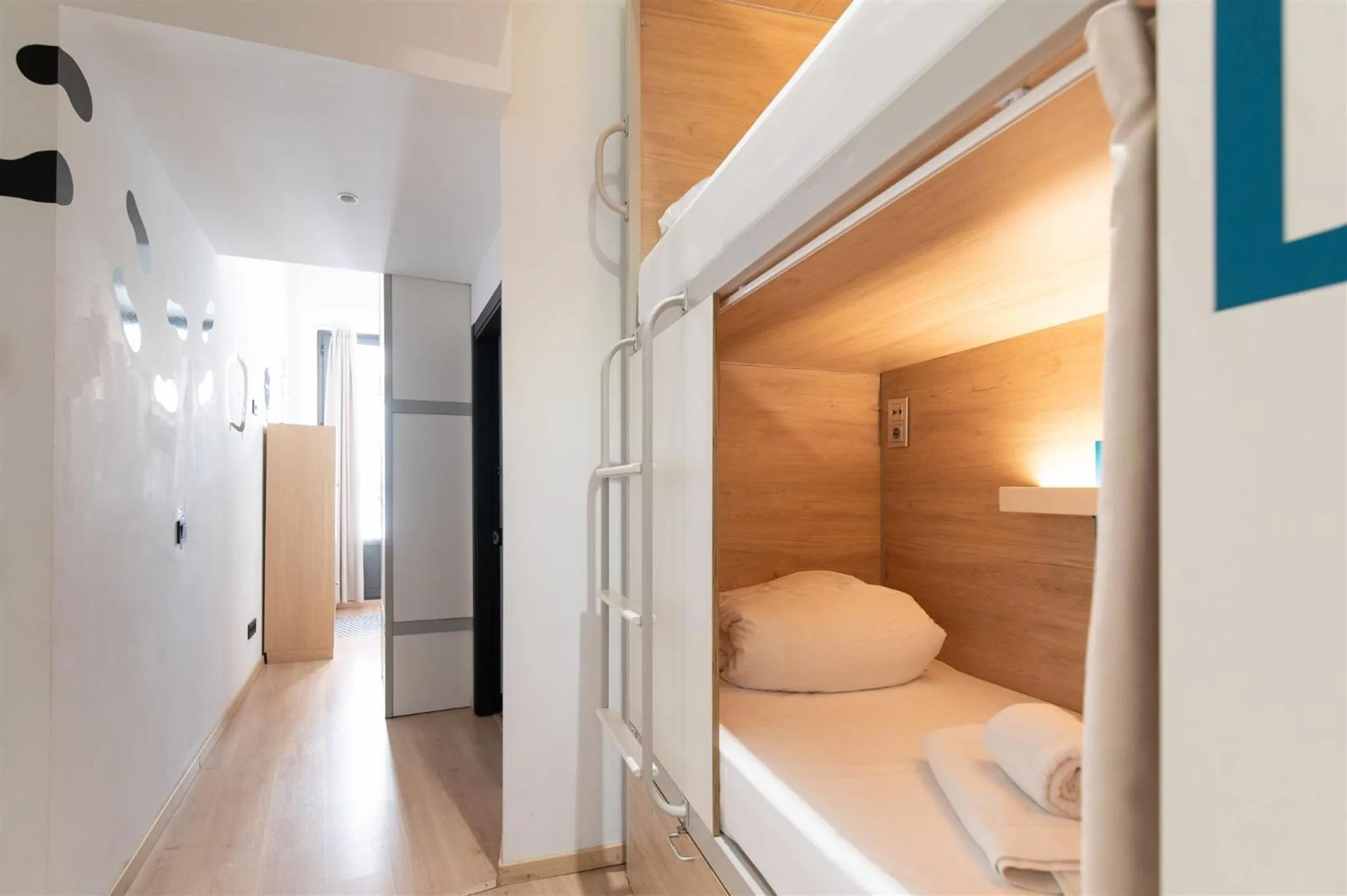 bunk bed, Bed in U-Sense For You Hostel Sevilla