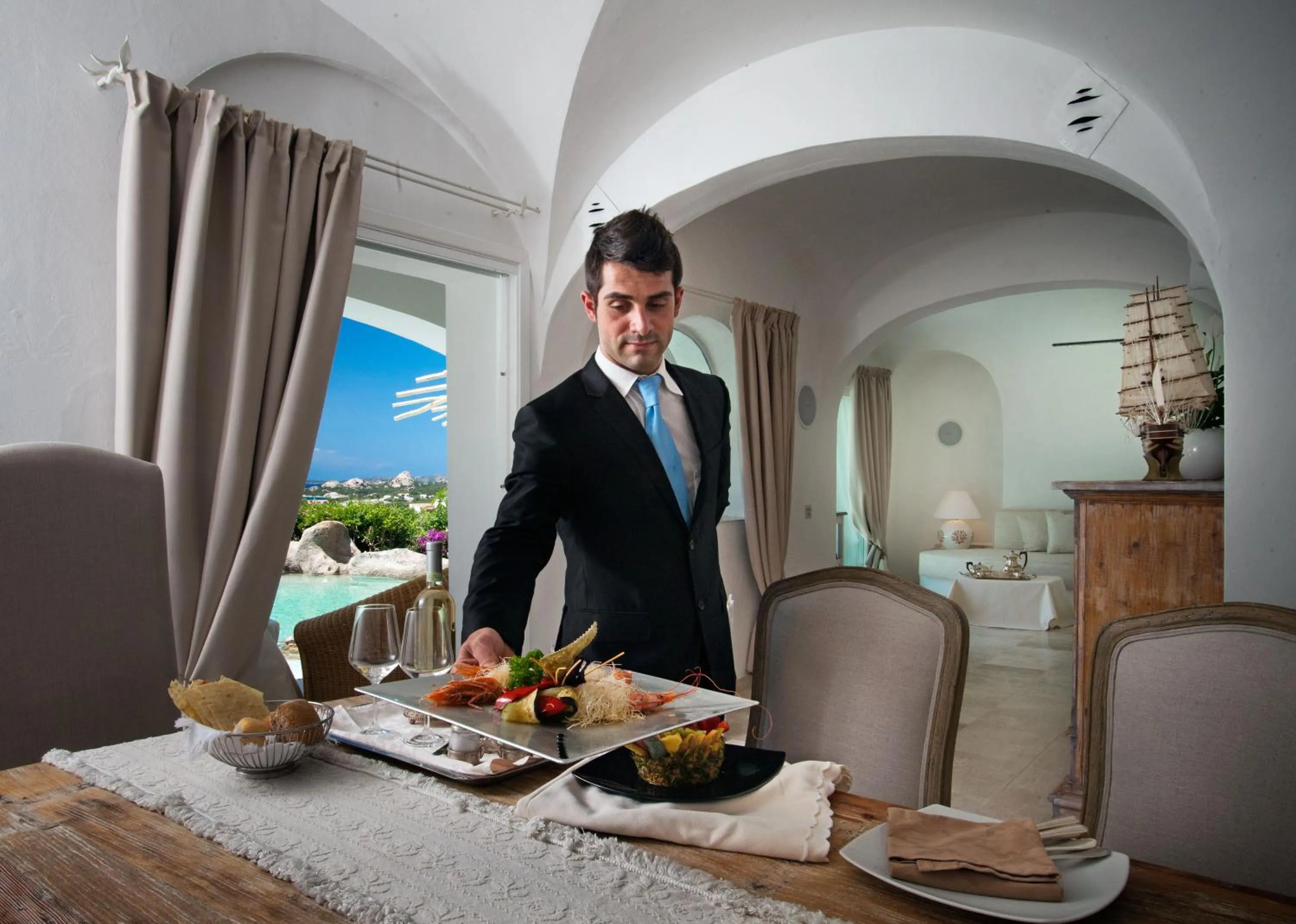 Food and drinks in Hotel Pulicinu