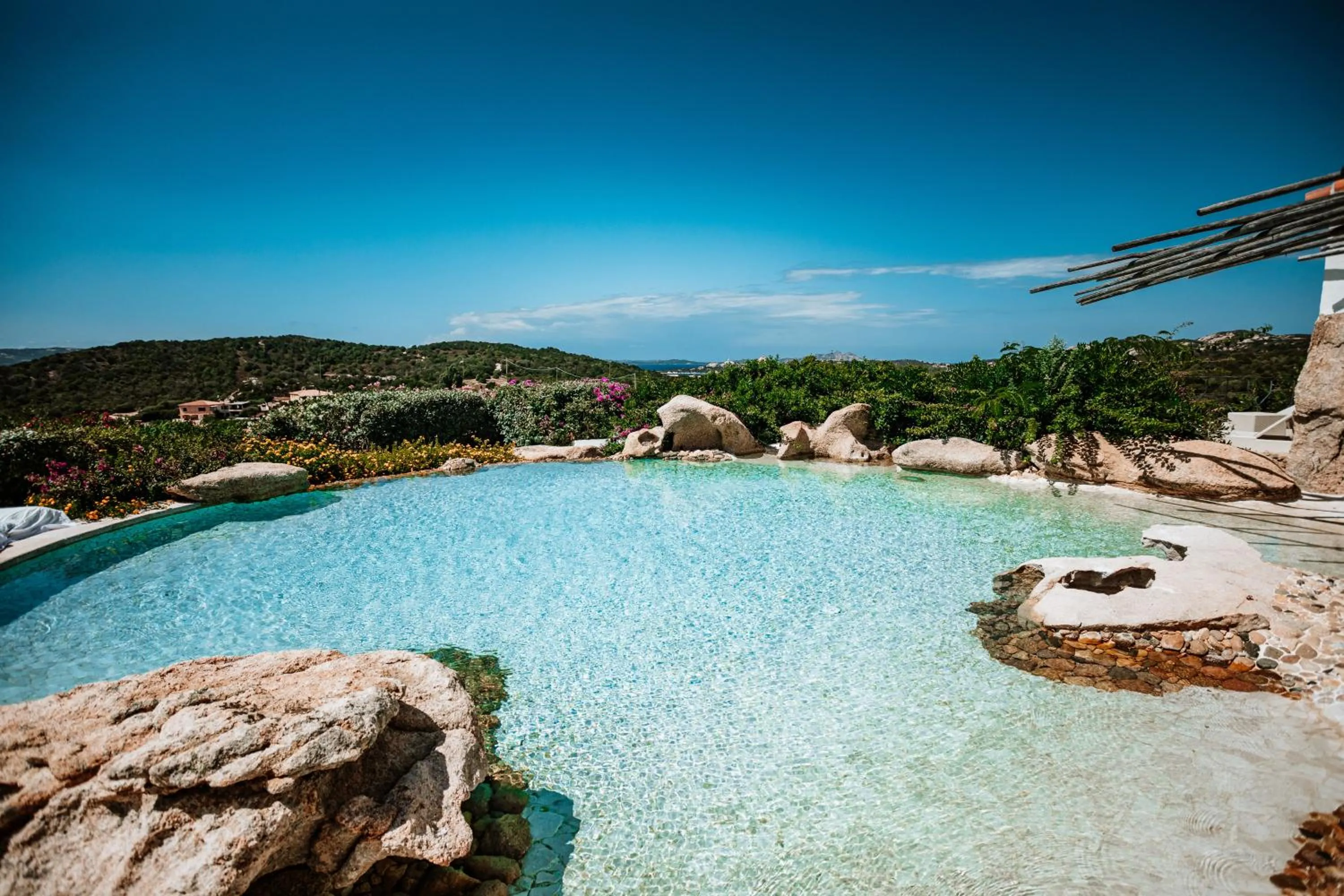 Patio in Hotel Pulicinu