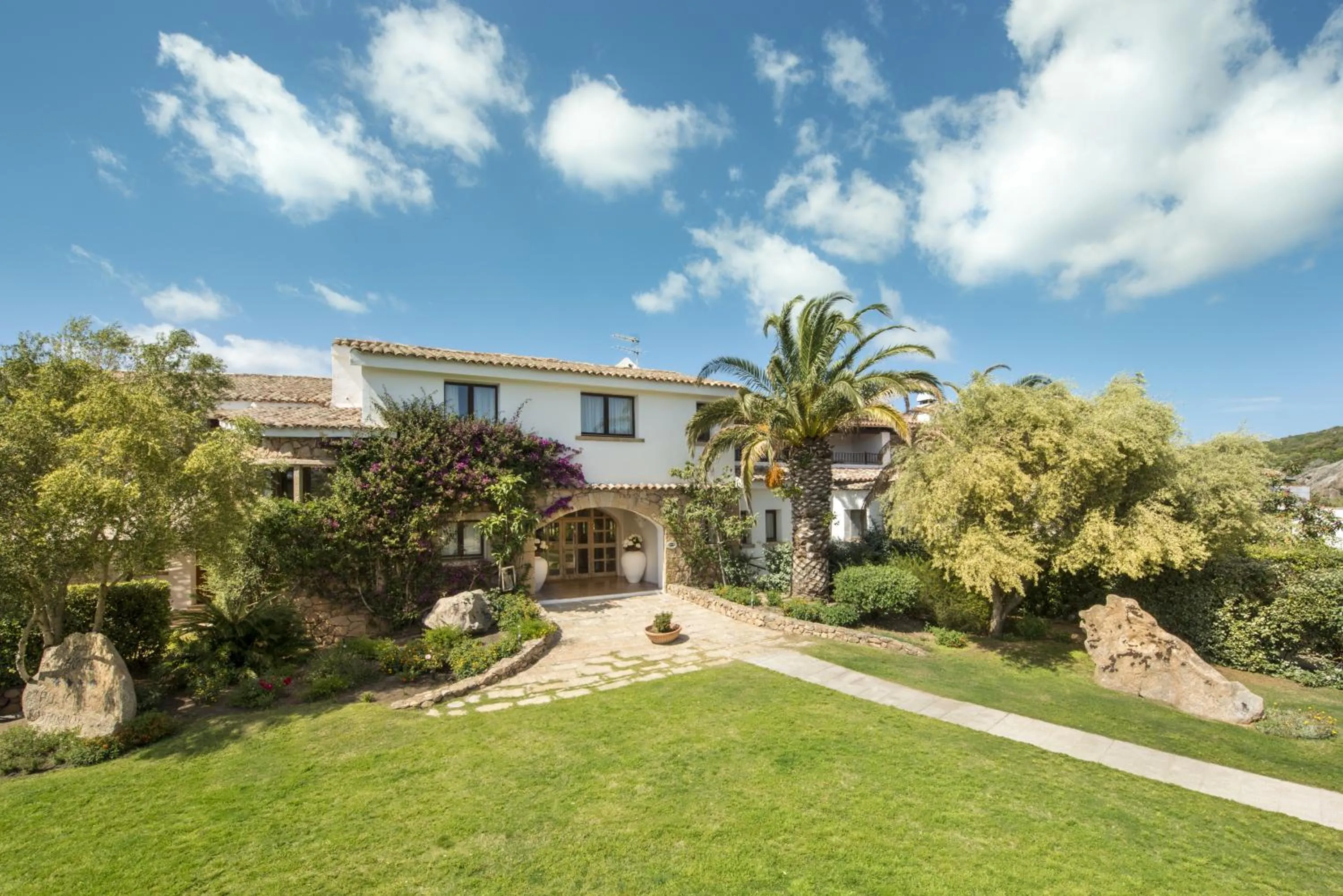 Property building in Hotel Pulicinu