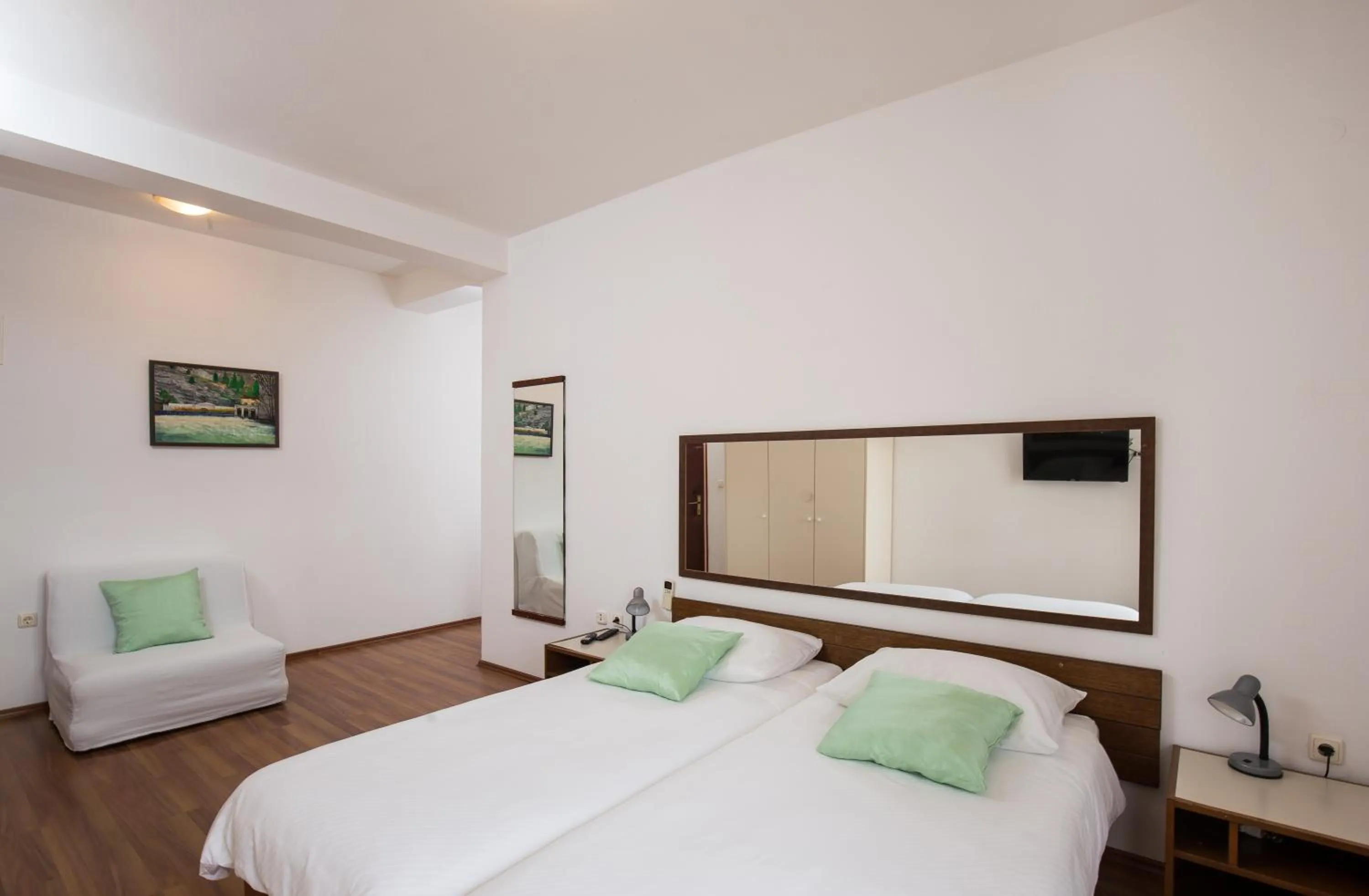 Photo of the whole room in Villa Konalic