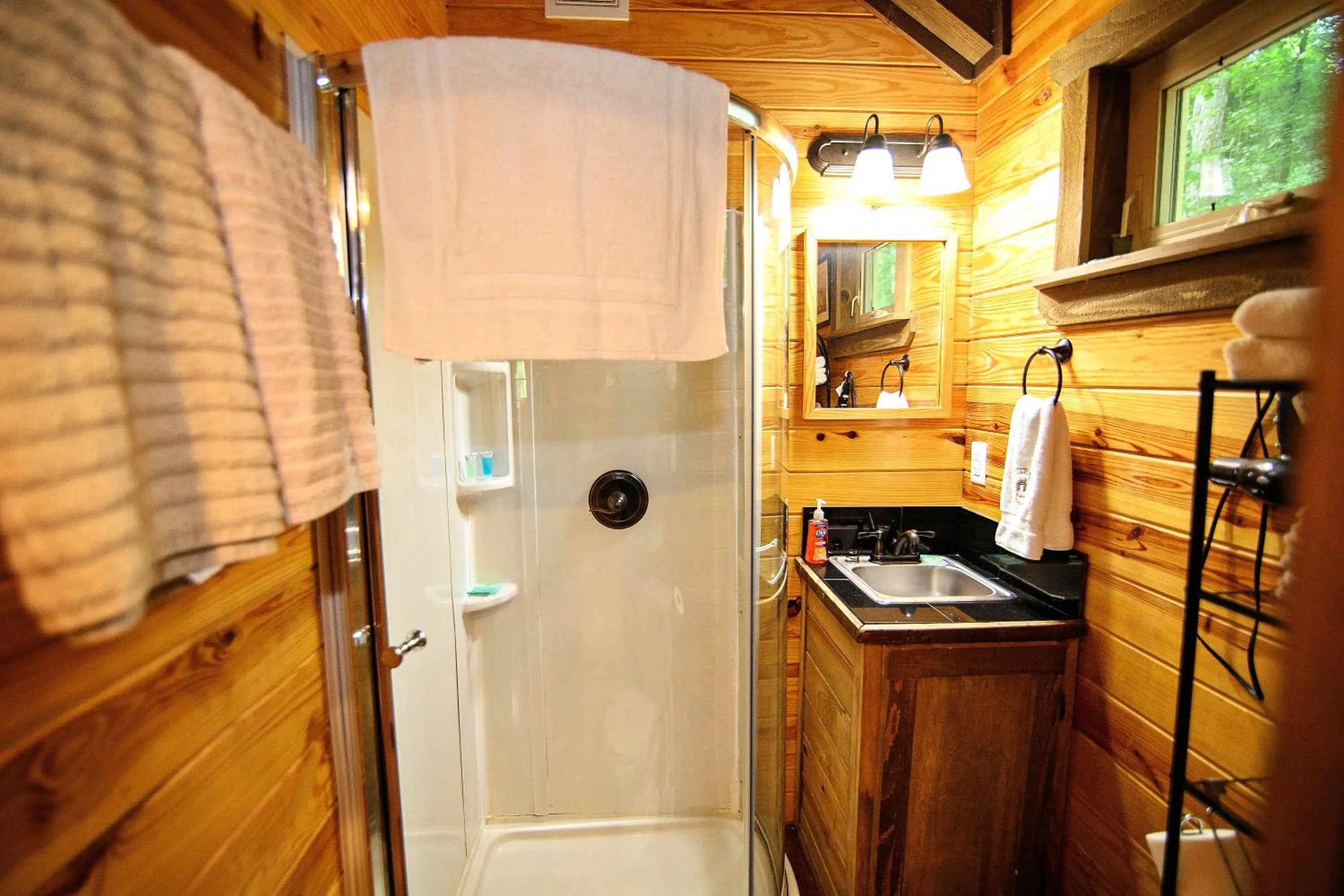 Shower in The Codex - Parker Creek Bend Cabins