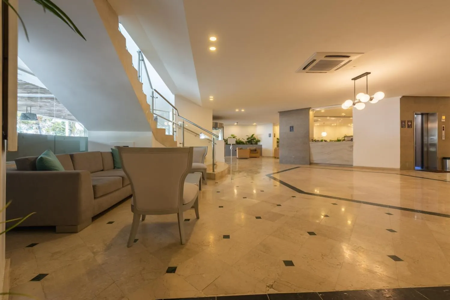 Lobby or reception in Hotel Regatta Cartagena
