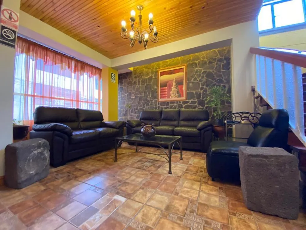 Lobby or reception in Hostal Oscar Inn