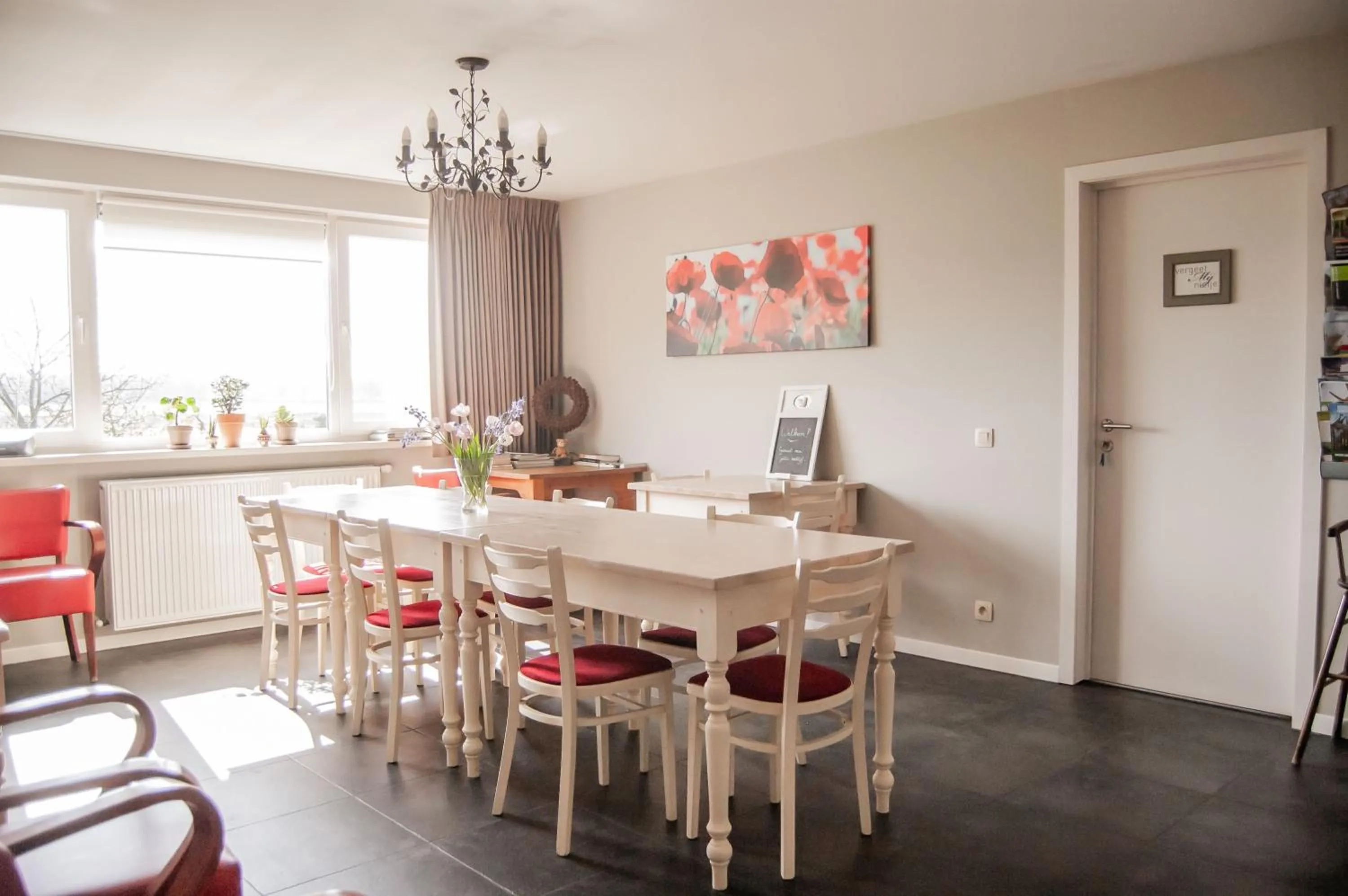 Dining area in LOGIES Tuin der Zinnen