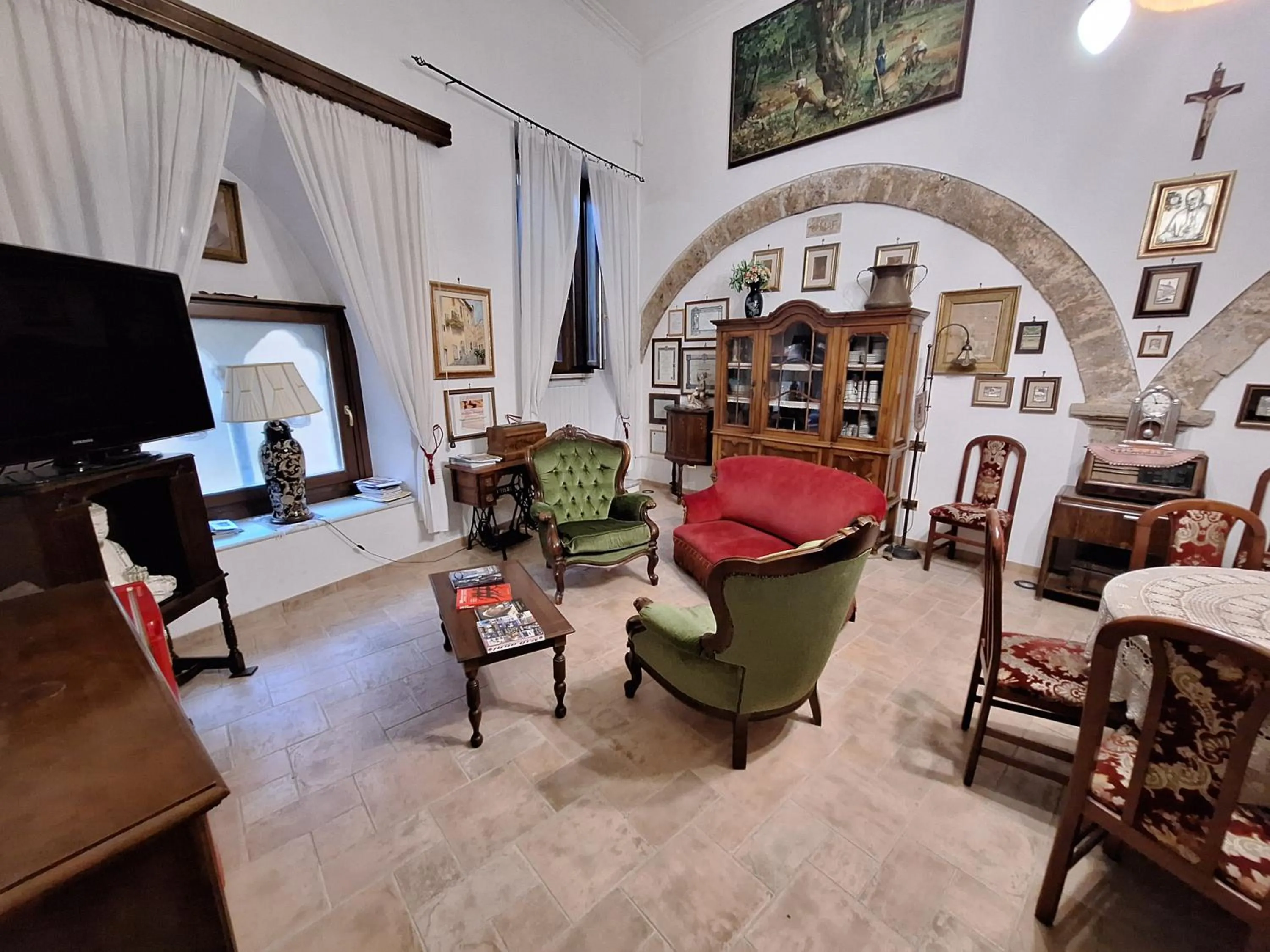 Communal lounge/ TV room in il CAPITELLO