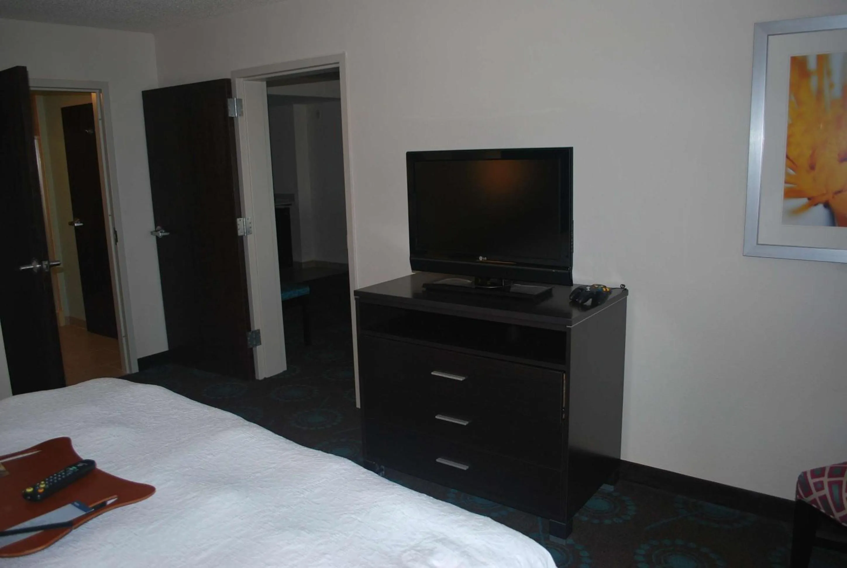 Bed in Hampton Inn Shreveport-Airport