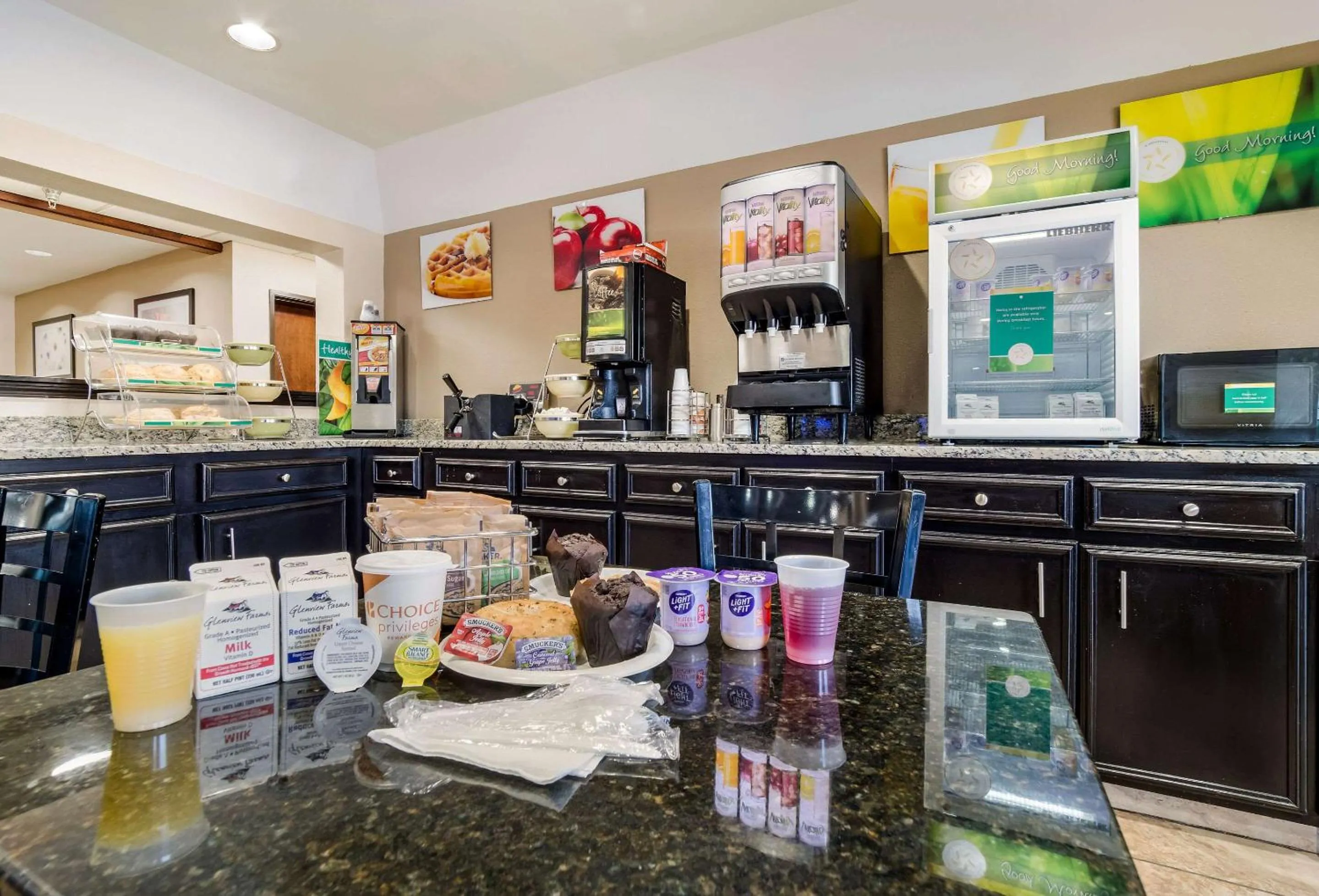 Breakfast in Quality Inn & Suites Augusta Fort Gordon Area