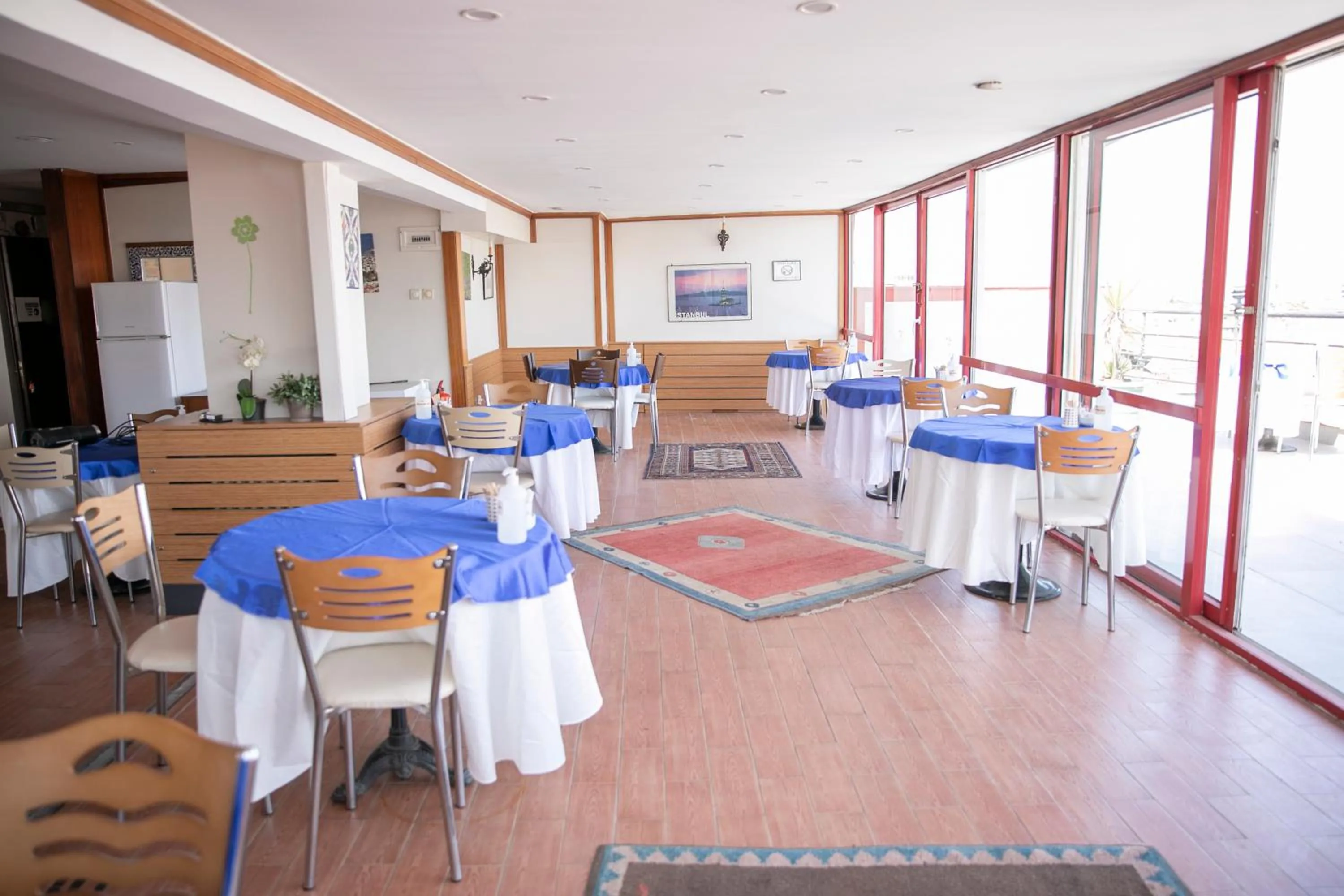 Breakfast in Hali Hotel