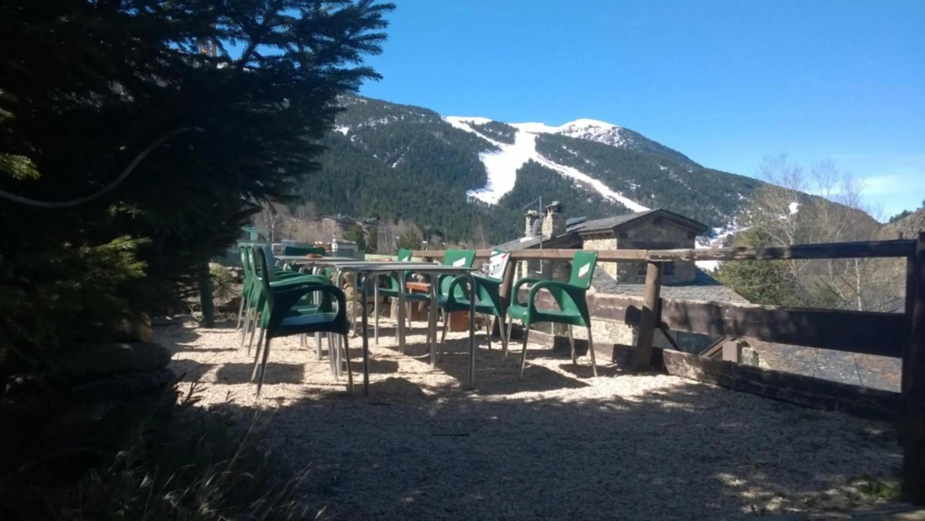 BBQ facilities in Hotel Roc de St Miquel & Apartment