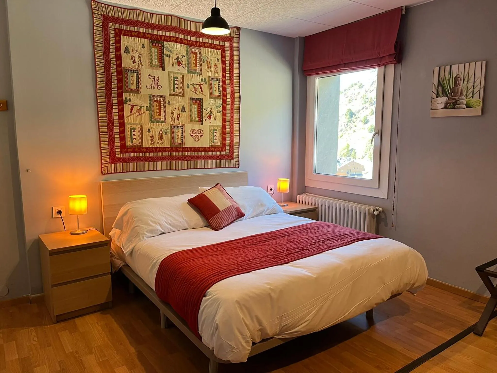 Bedroom, Bed in Hotel Roc de St Miquel & Apartment