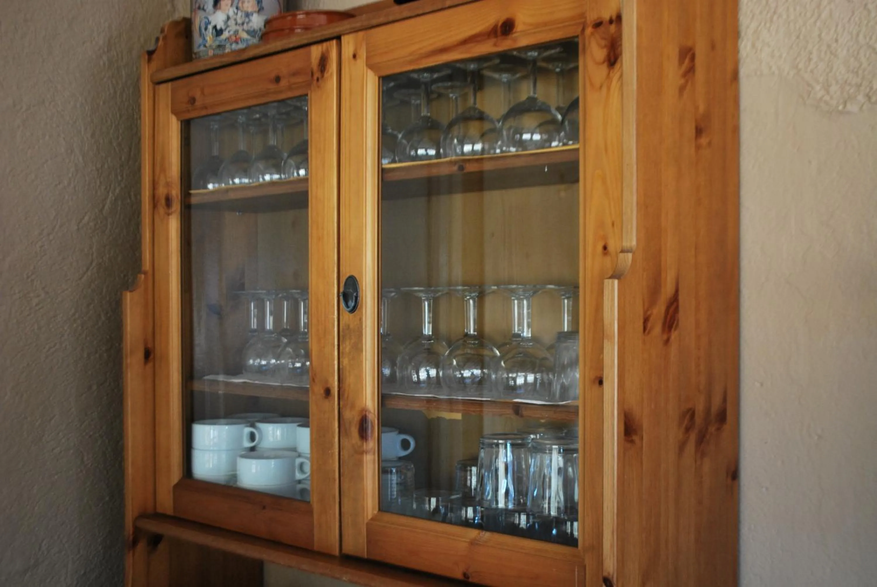 Restaurant/places to eat in Hotel Roc de St Miquel & Apartment