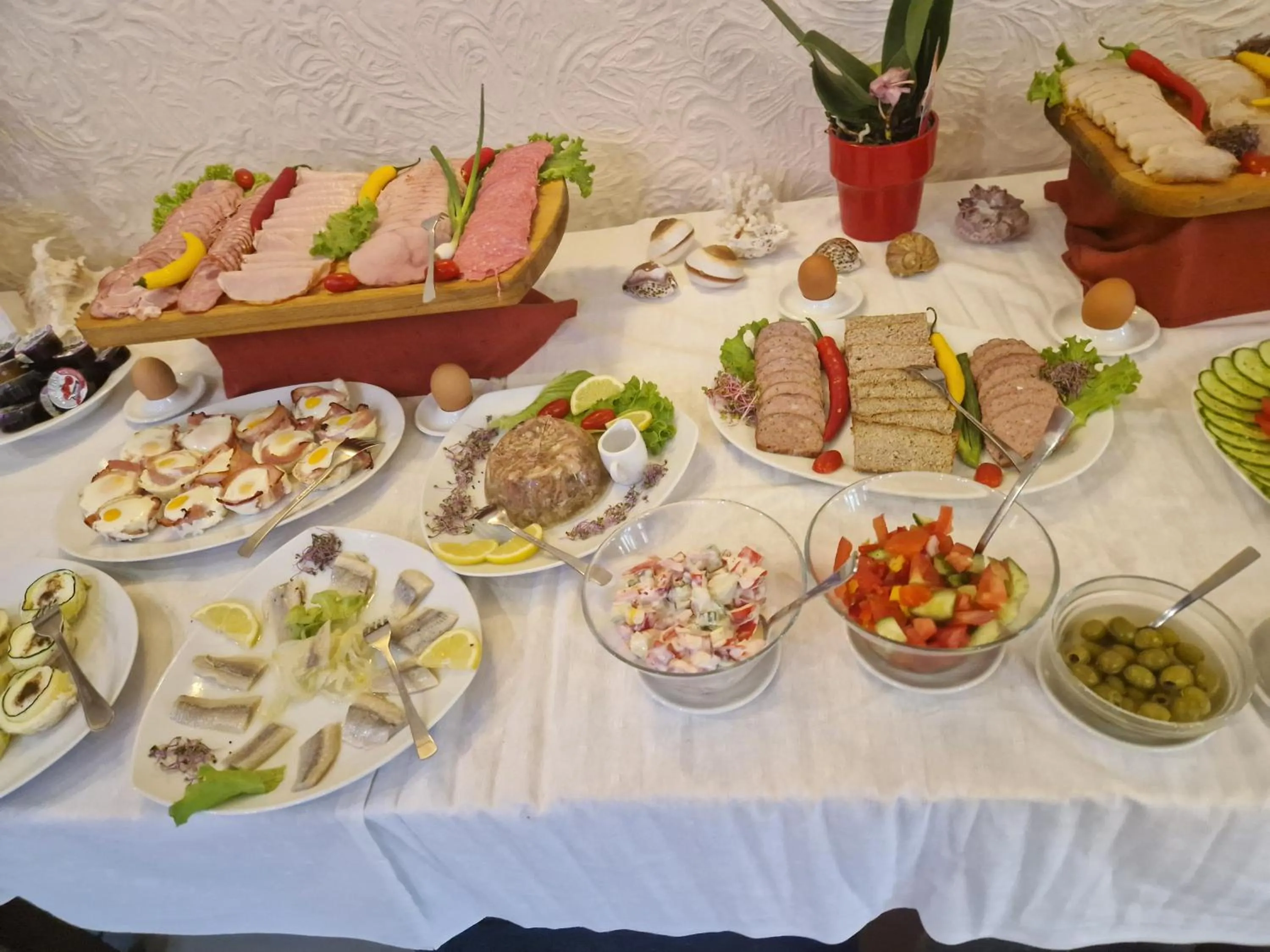 Breakfast in Hotel Spinaker