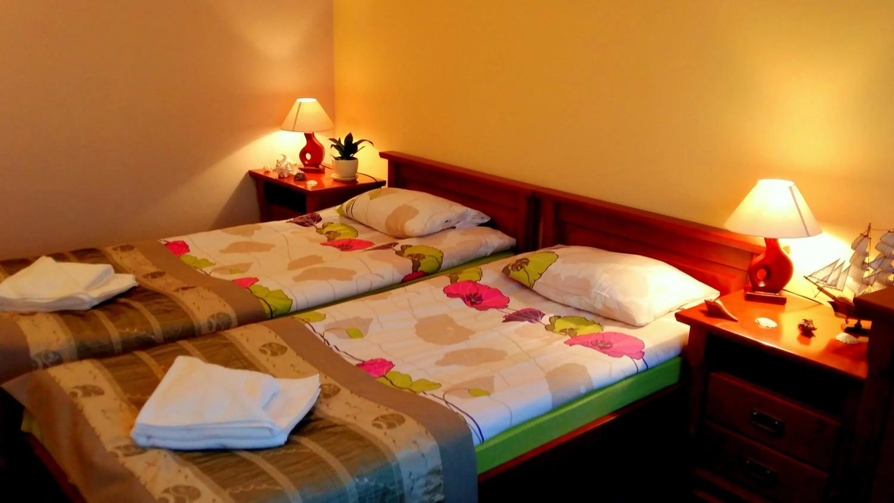 Bed in Hotel Spinaker