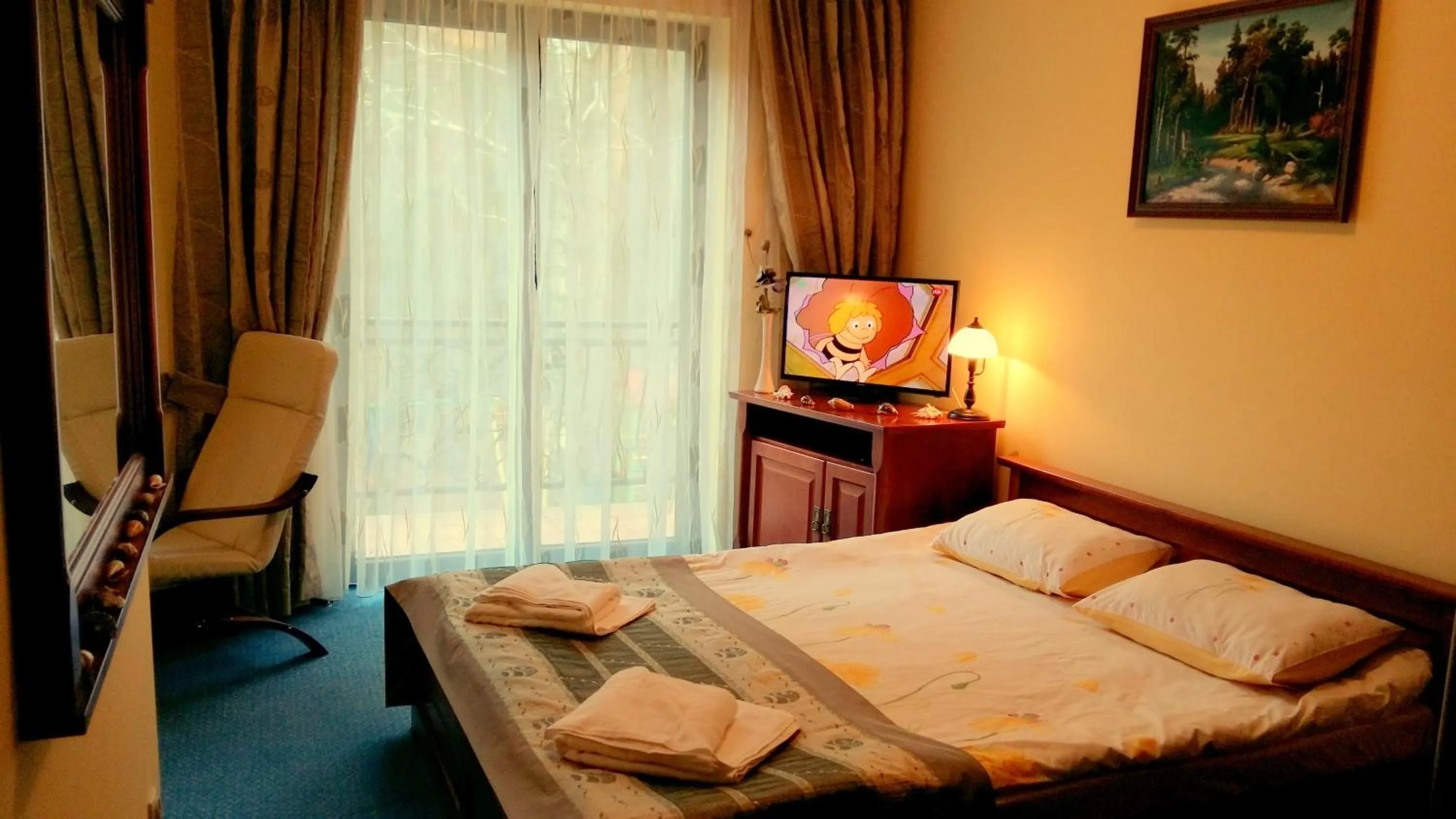 Photo of the whole room, Bed in Hotel Spinaker