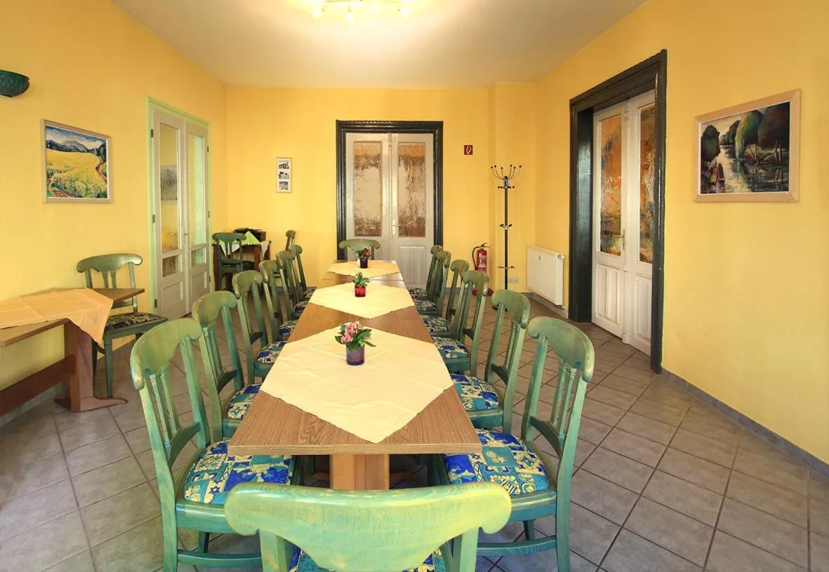 Meeting/conference room in Gaststätte und Pension Felsenthal