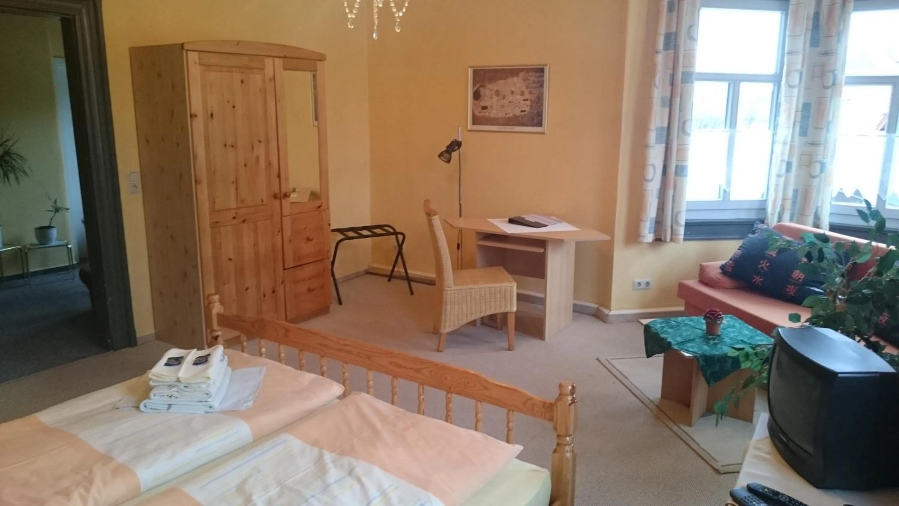 Bed in Gaststätte und Pension Felsenthal