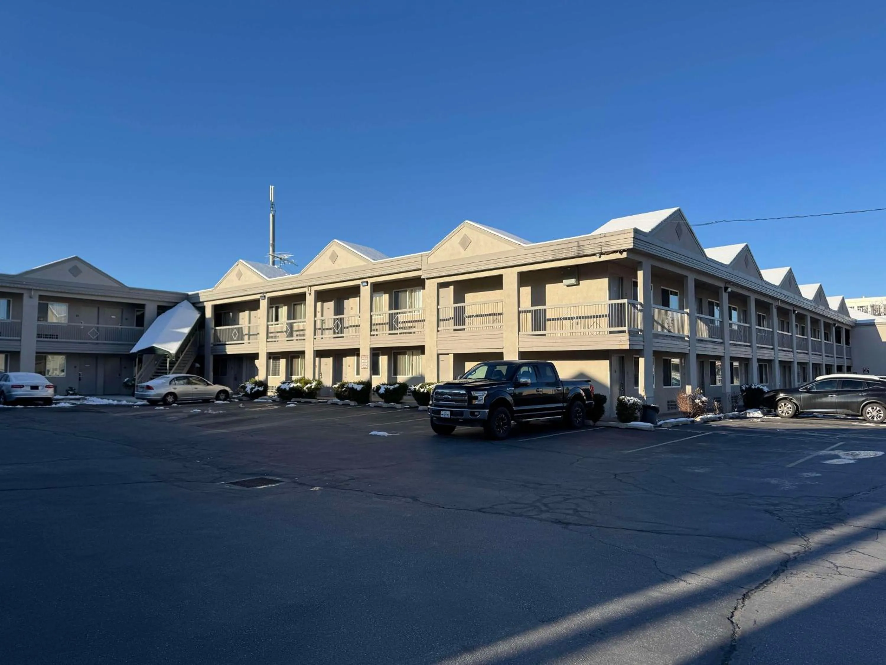 Property building in City Creek Inn & Suites