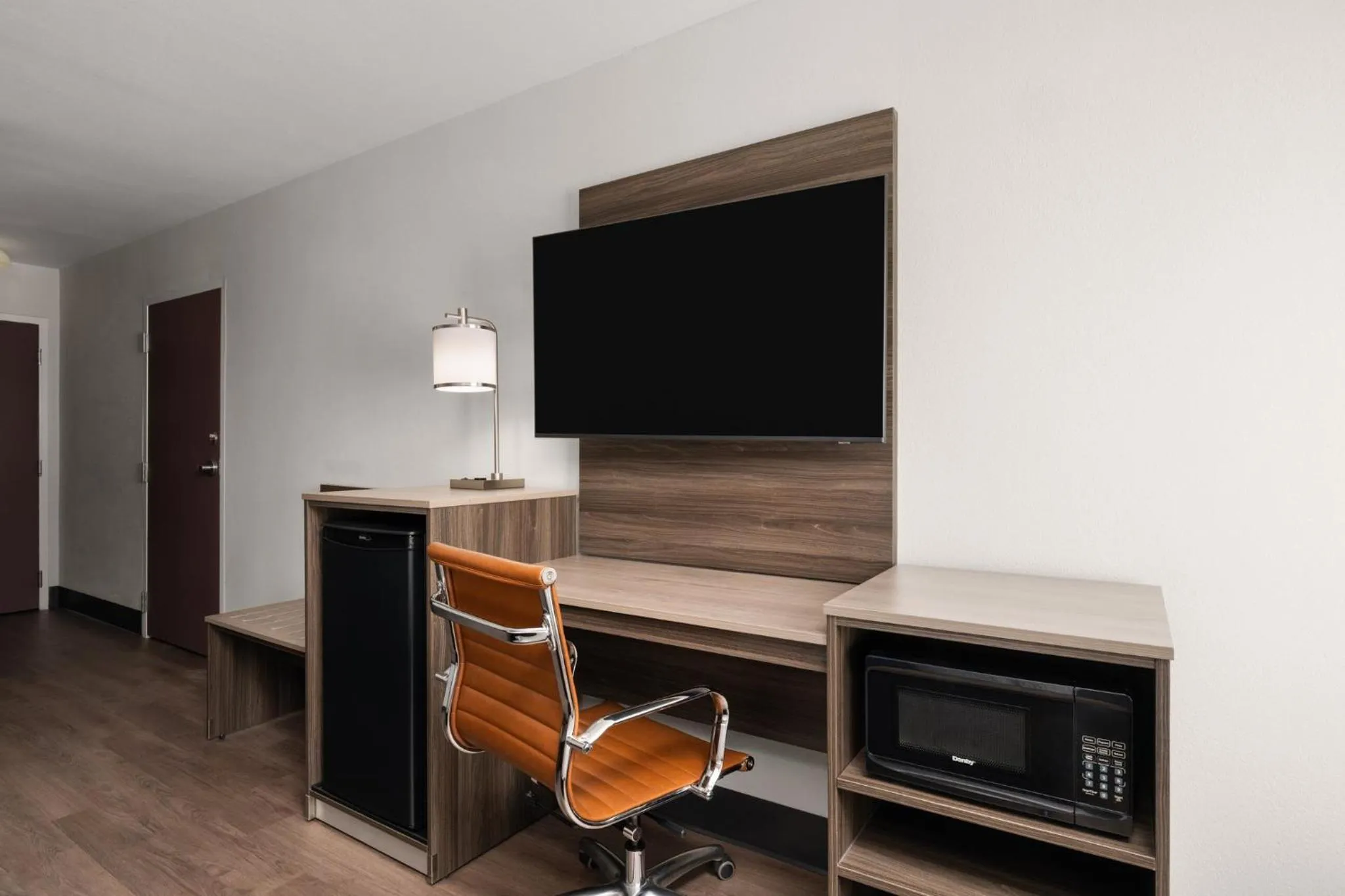 Photo of the whole room in Garner Hotel Augusta West by IHG