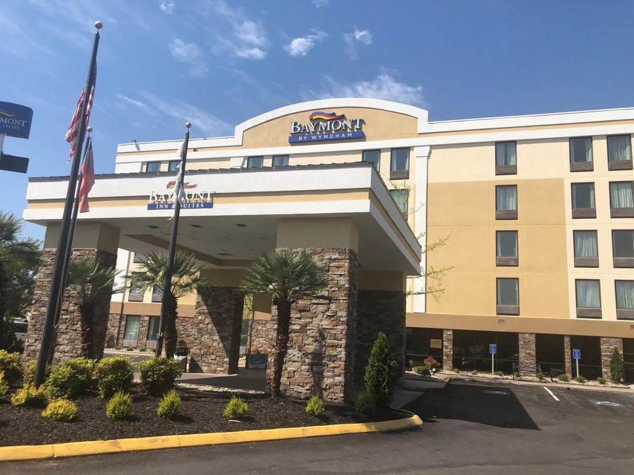 Property building in Baymont by Wyndham Augusta West