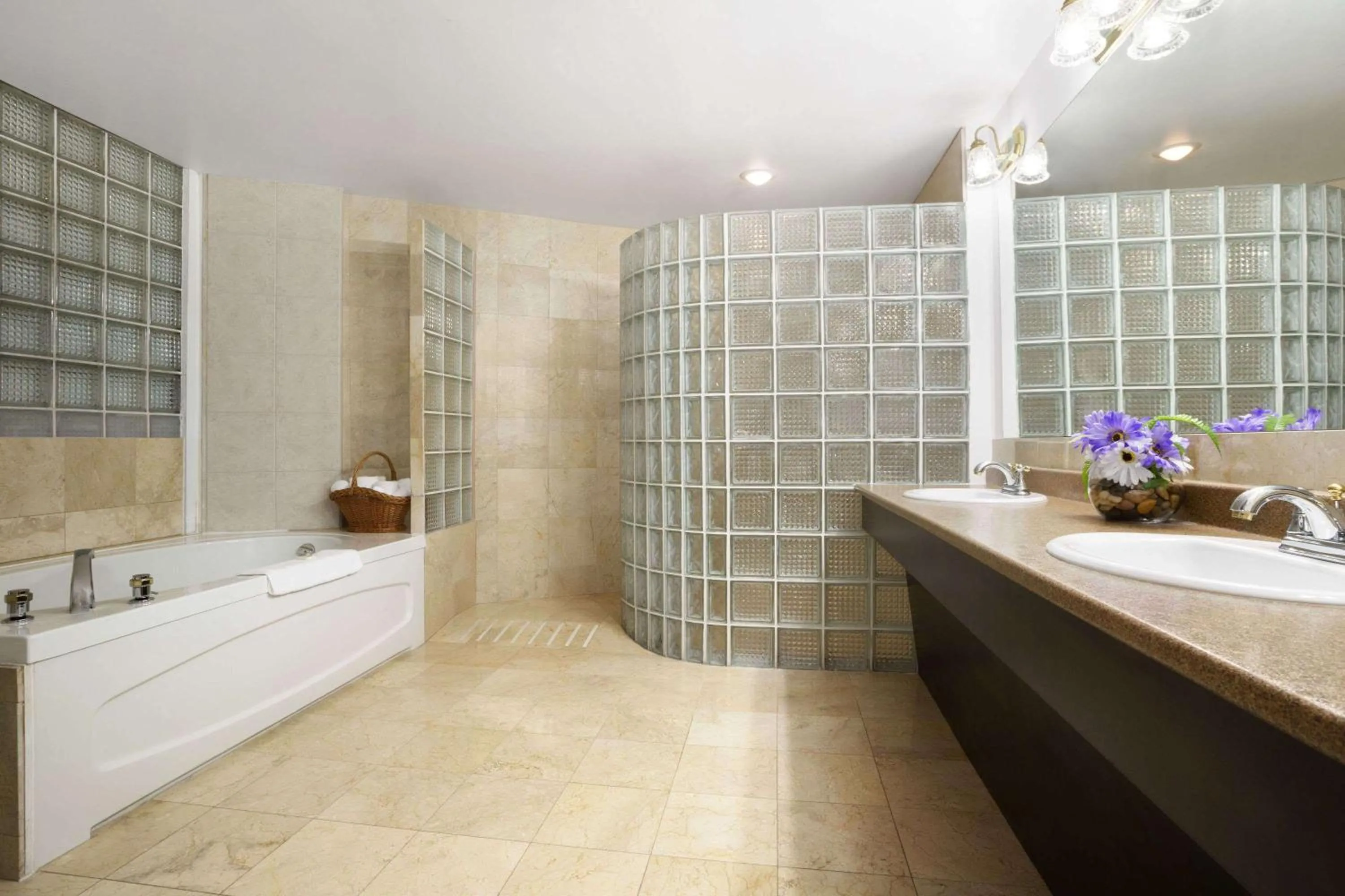 Photo of the whole room in Days Inn & Suites by Wyndham North Bay Downtown