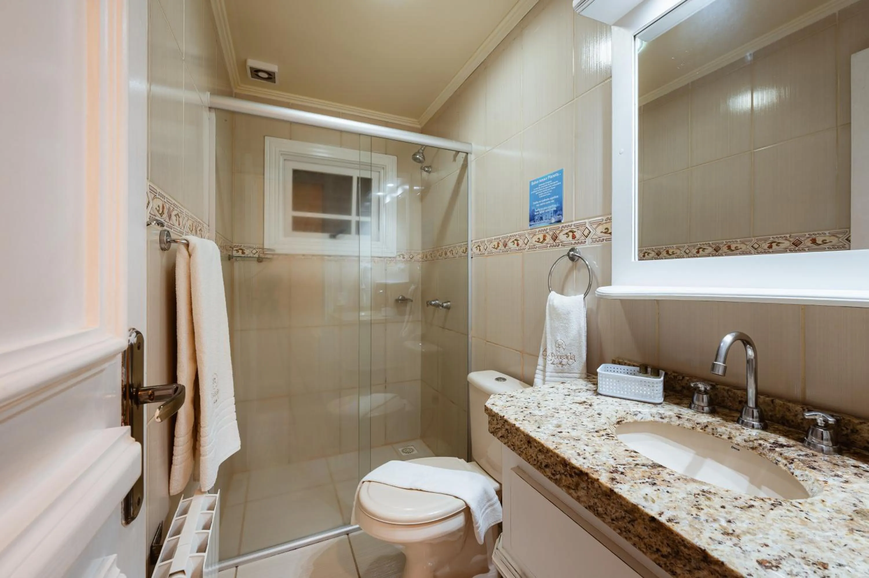 Bathroom in Pousada dos Anjos