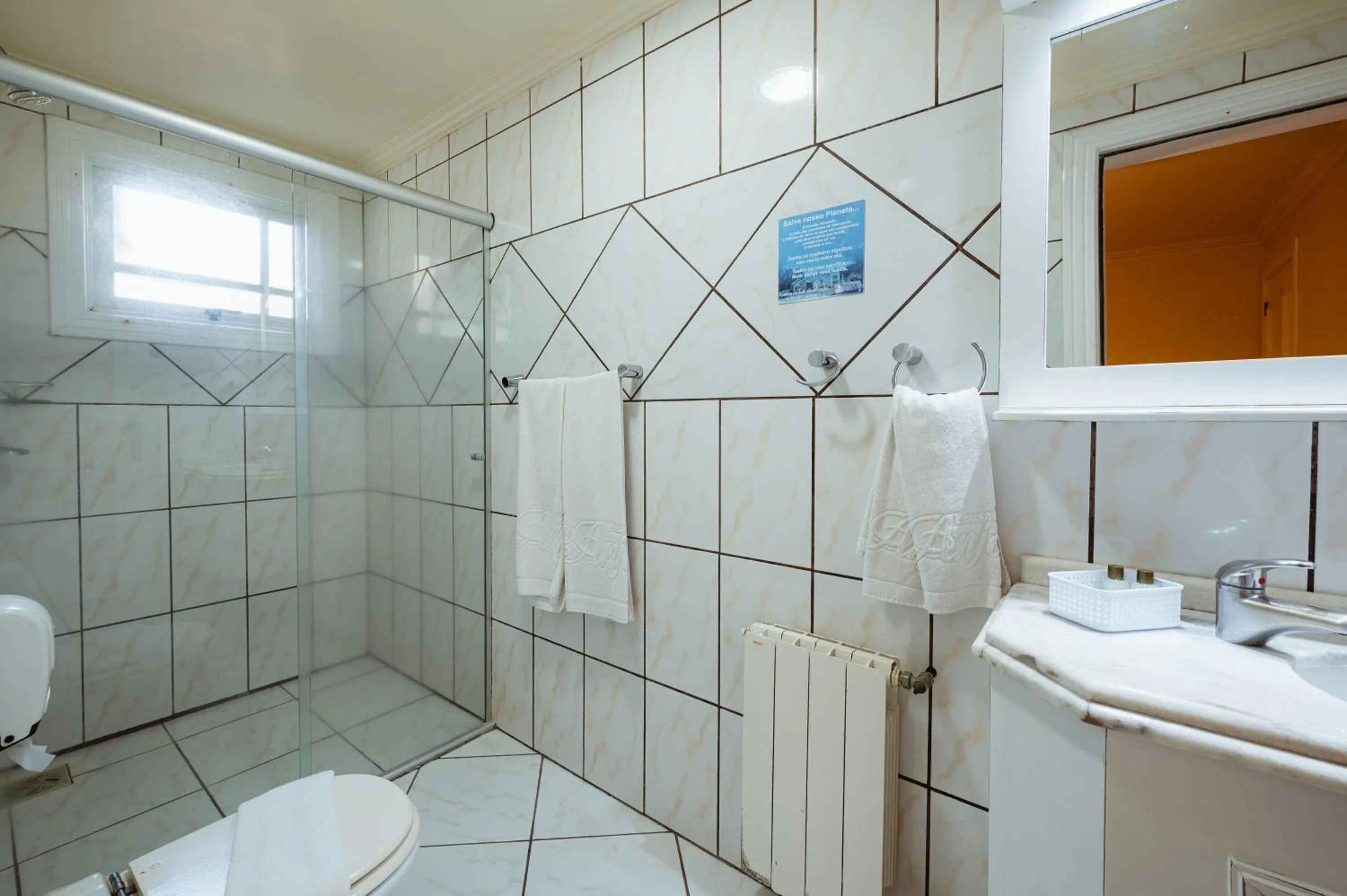 Bathroom in Pousada dos Anjos