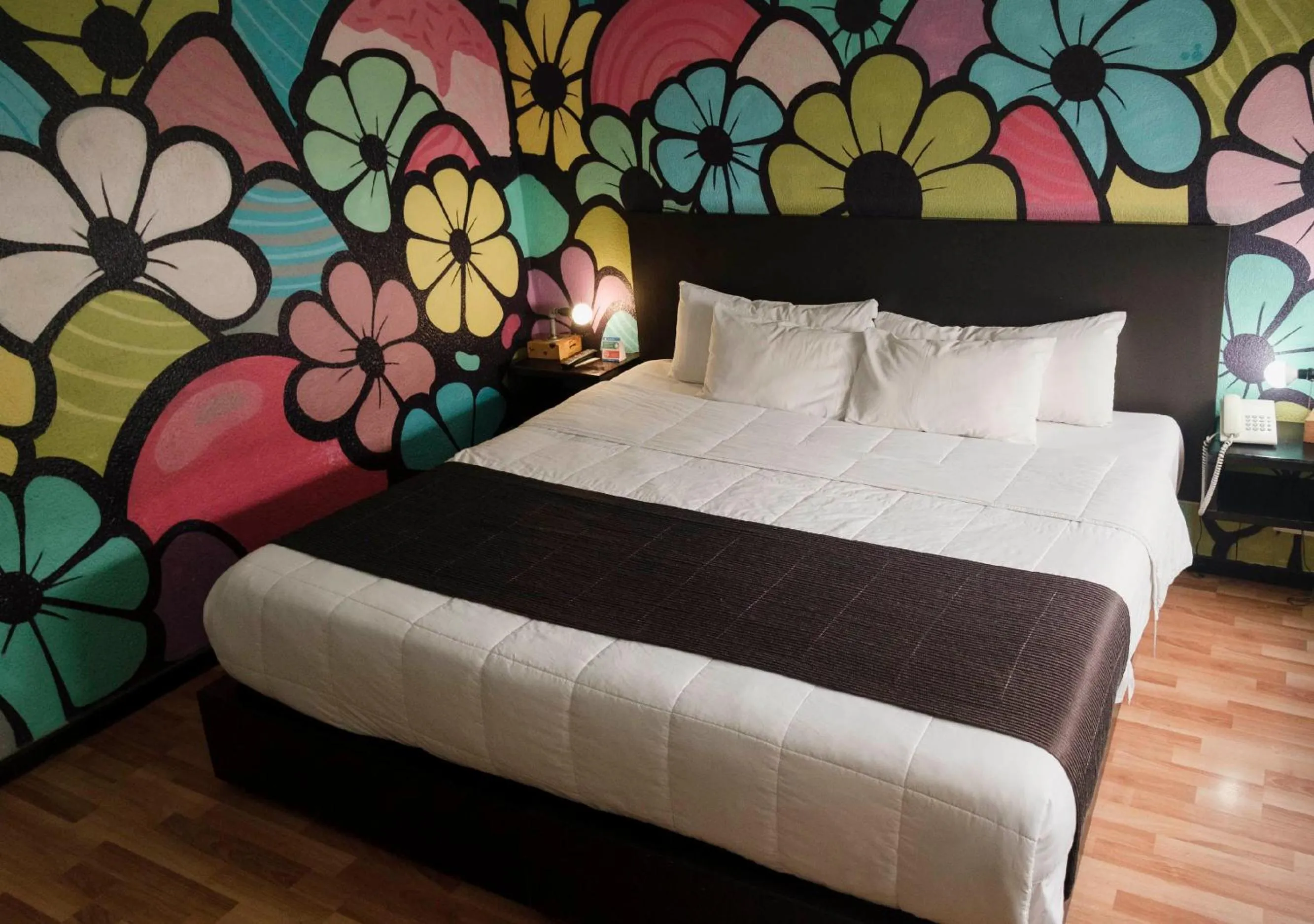 Bed in Hi Hotel Impala Queretaro