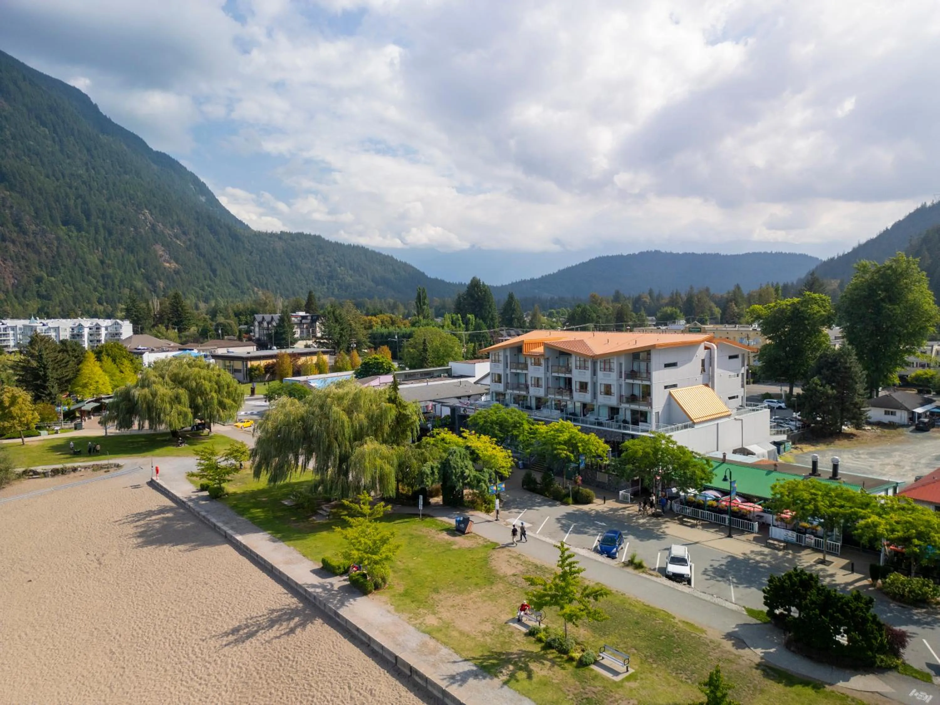 Property building in Harrison Beach Hotel