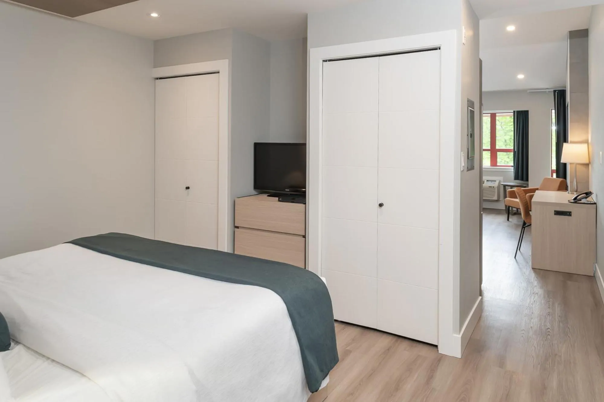 Bed in Harrison Beach Hotel