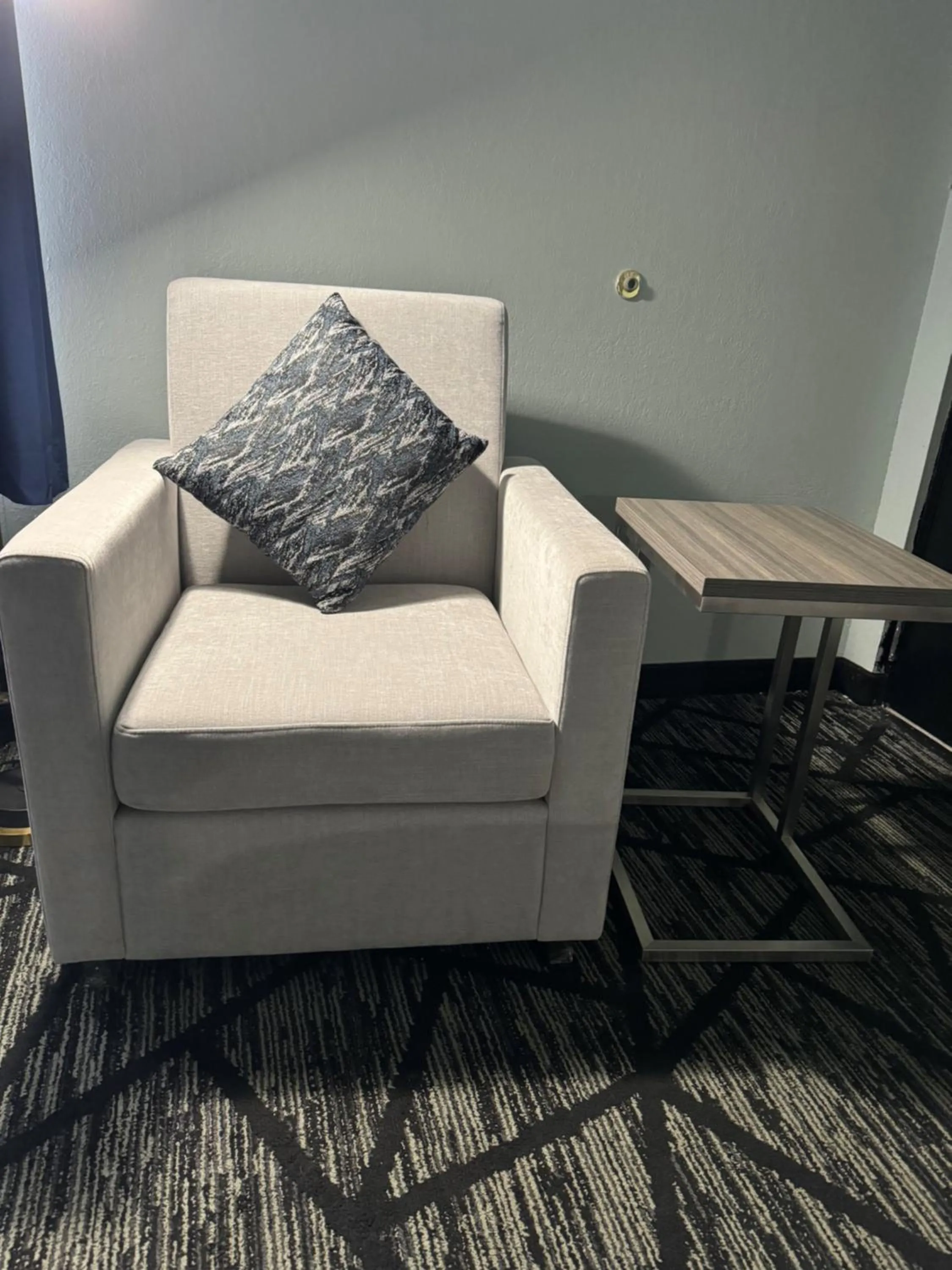 Living room in Wingate by Wyndham North Little Rock