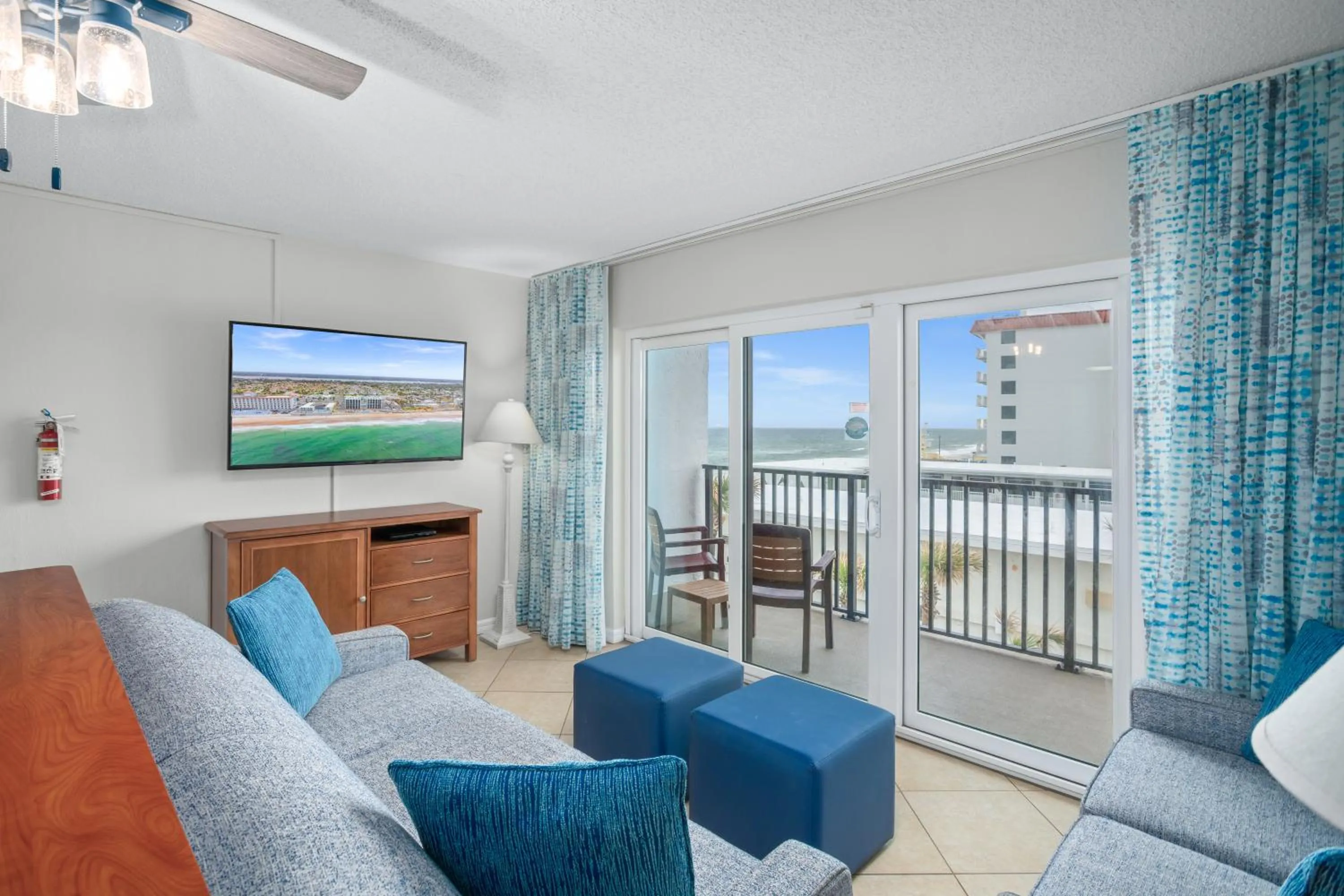 TV and multimedia in Tropic Sun Towers