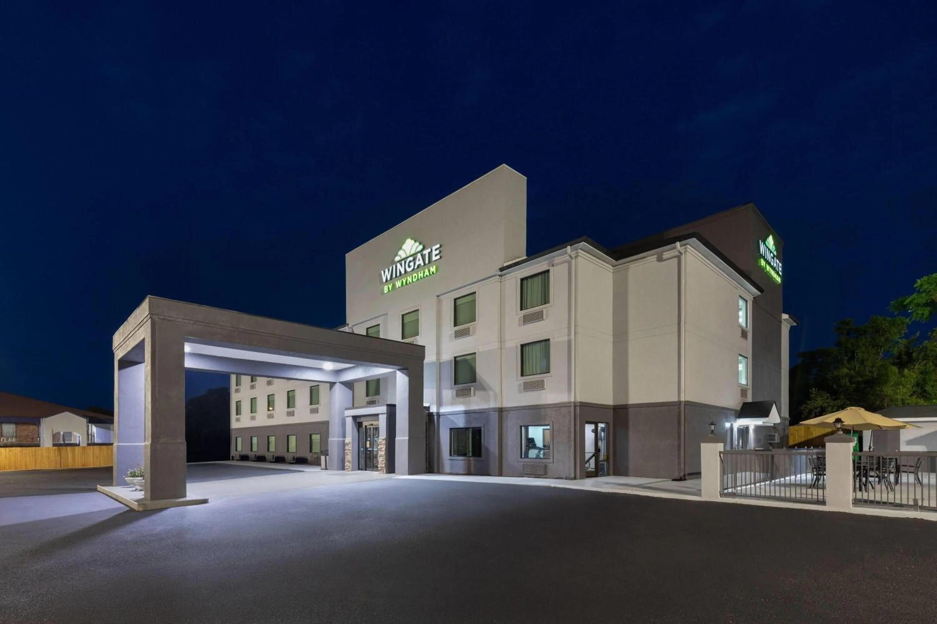 Property building in Wingate by Wyndham Augusta I-20