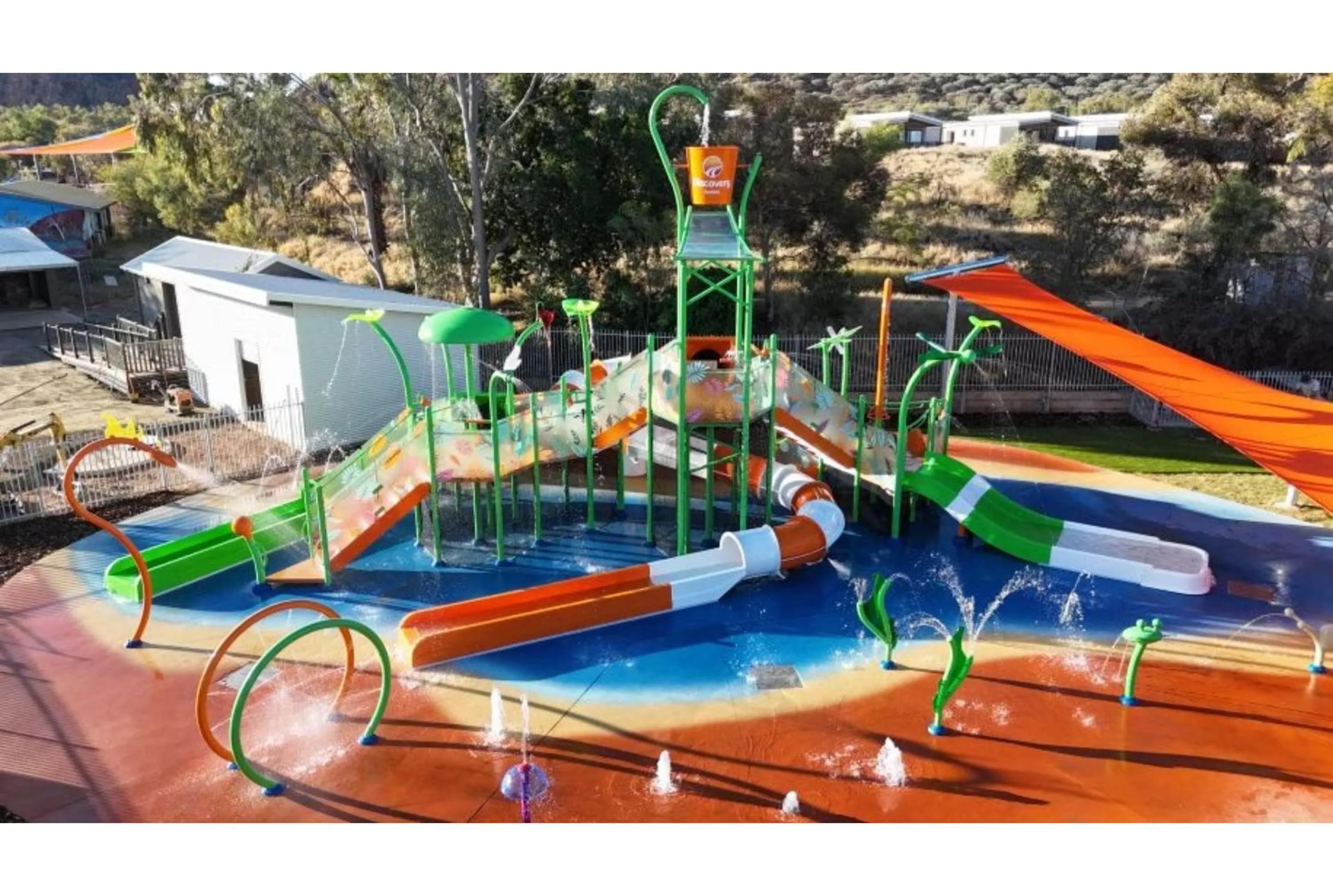 Swimming pool in Discovery Parks - Alice Springs