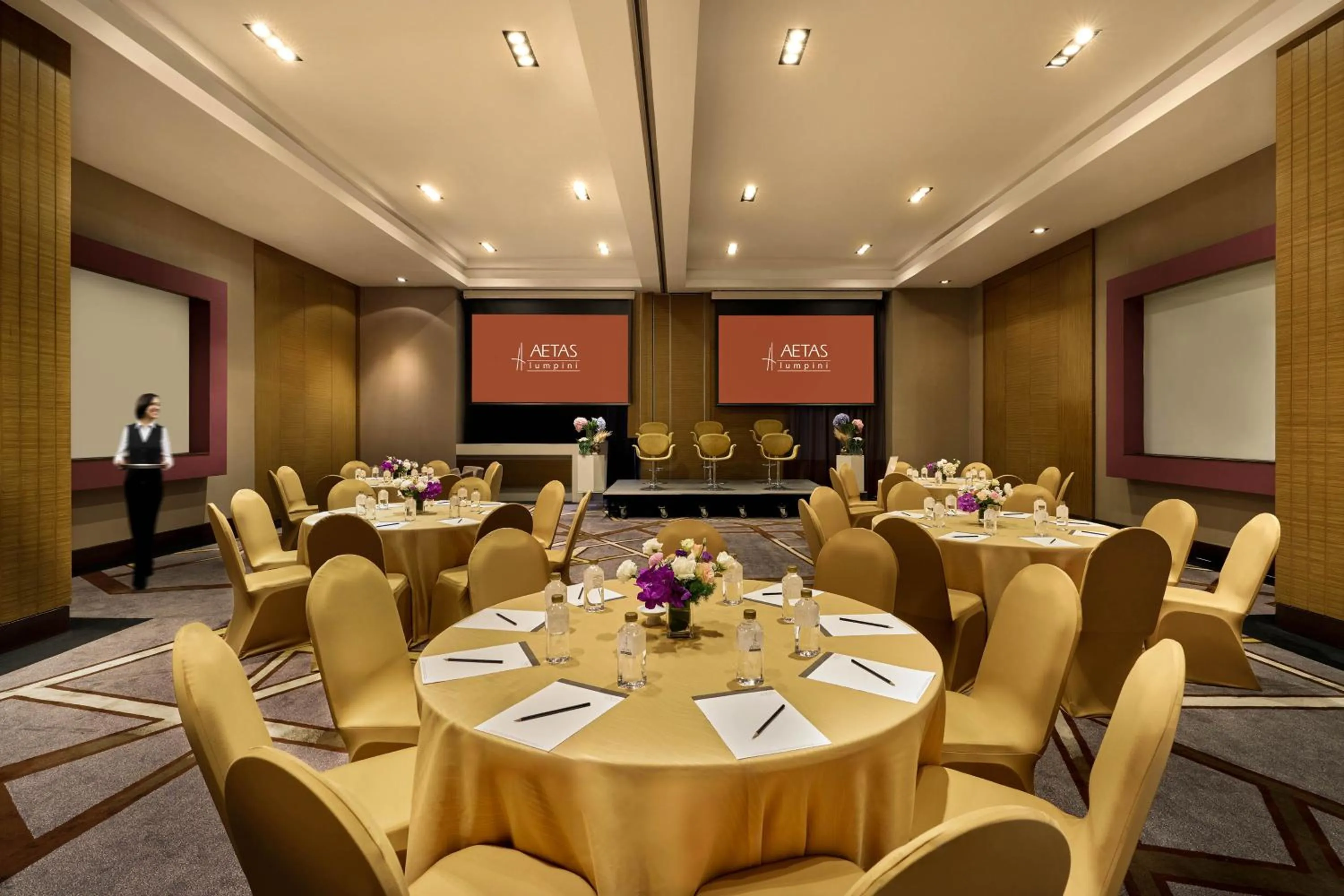 Meeting/conference room in AETAS lumpini