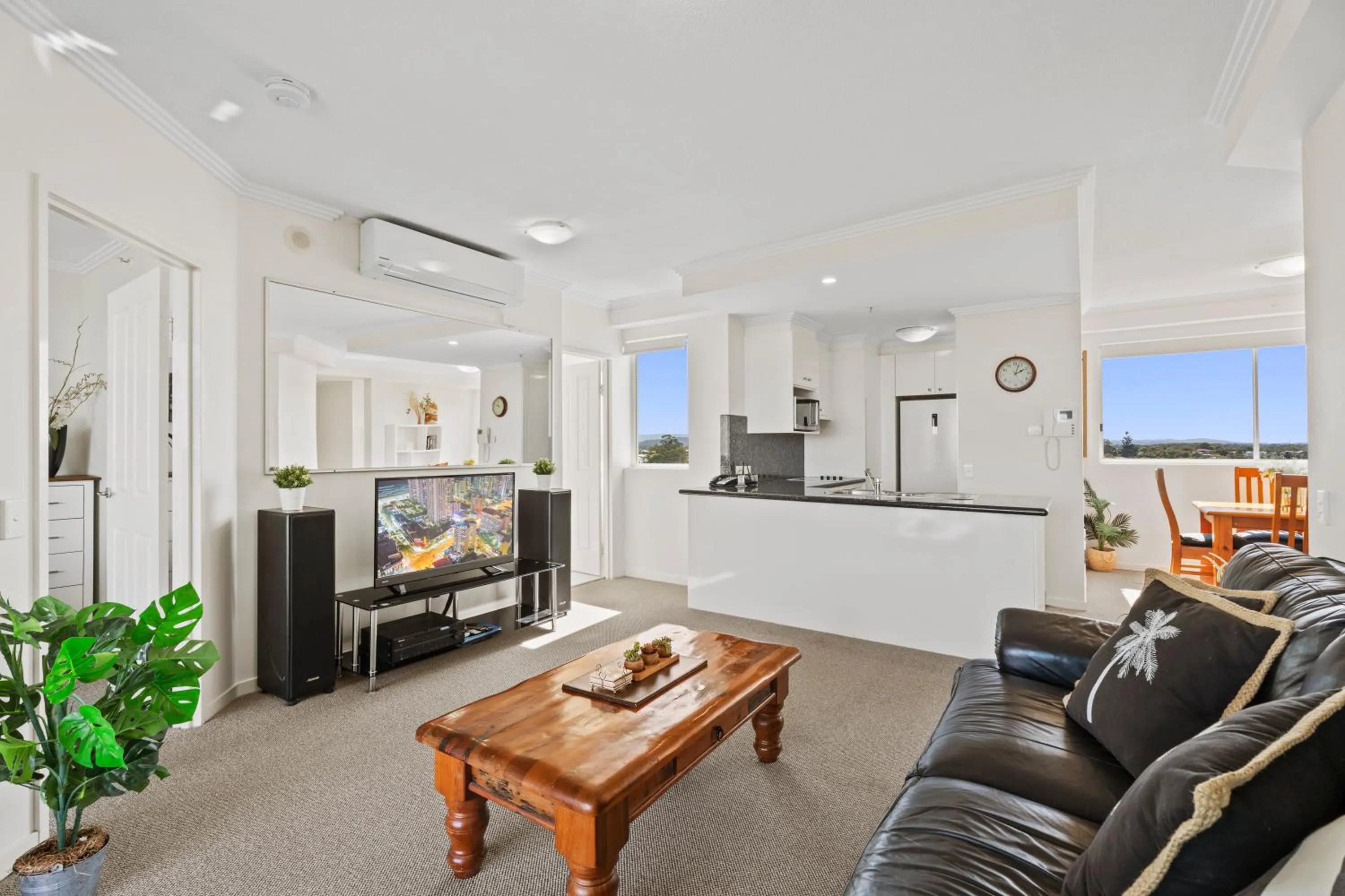 Kitchen or kitchenette in Crystal Bay On The Broadwater