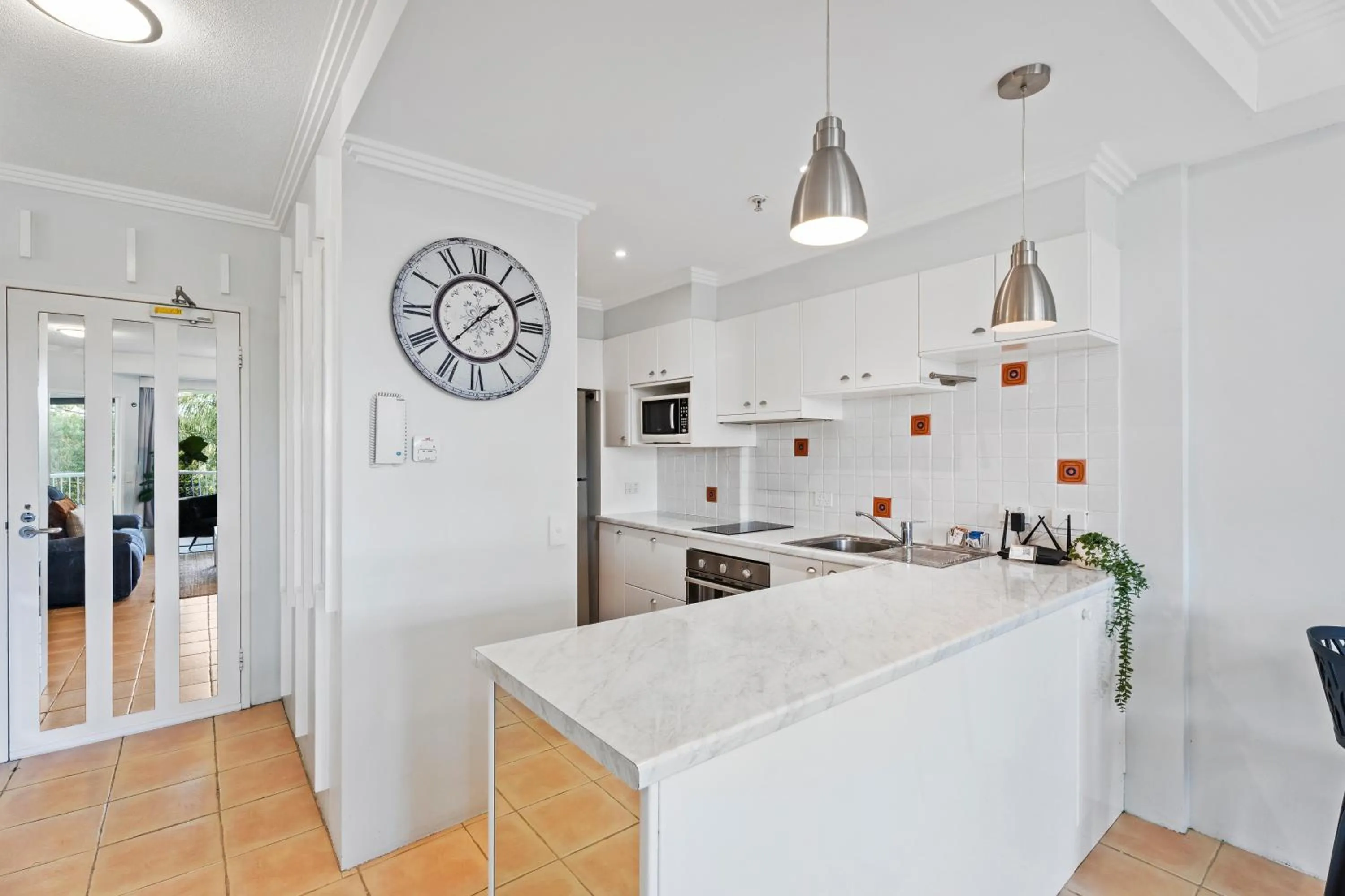 kitchen in Crystal Bay On The Broadwater