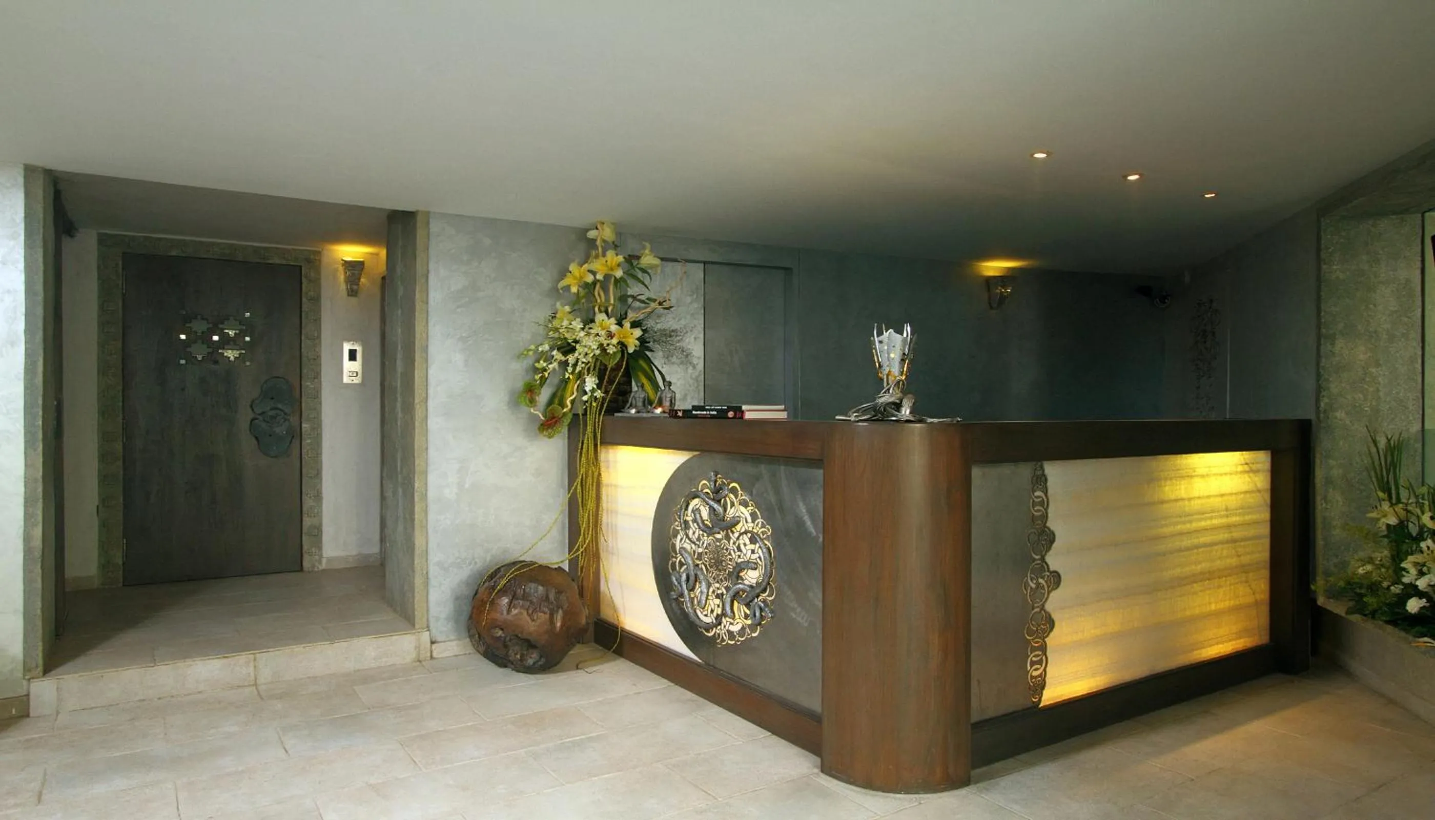 Lobby or reception in Le Sutra Hotel, Khar, Mumbai
