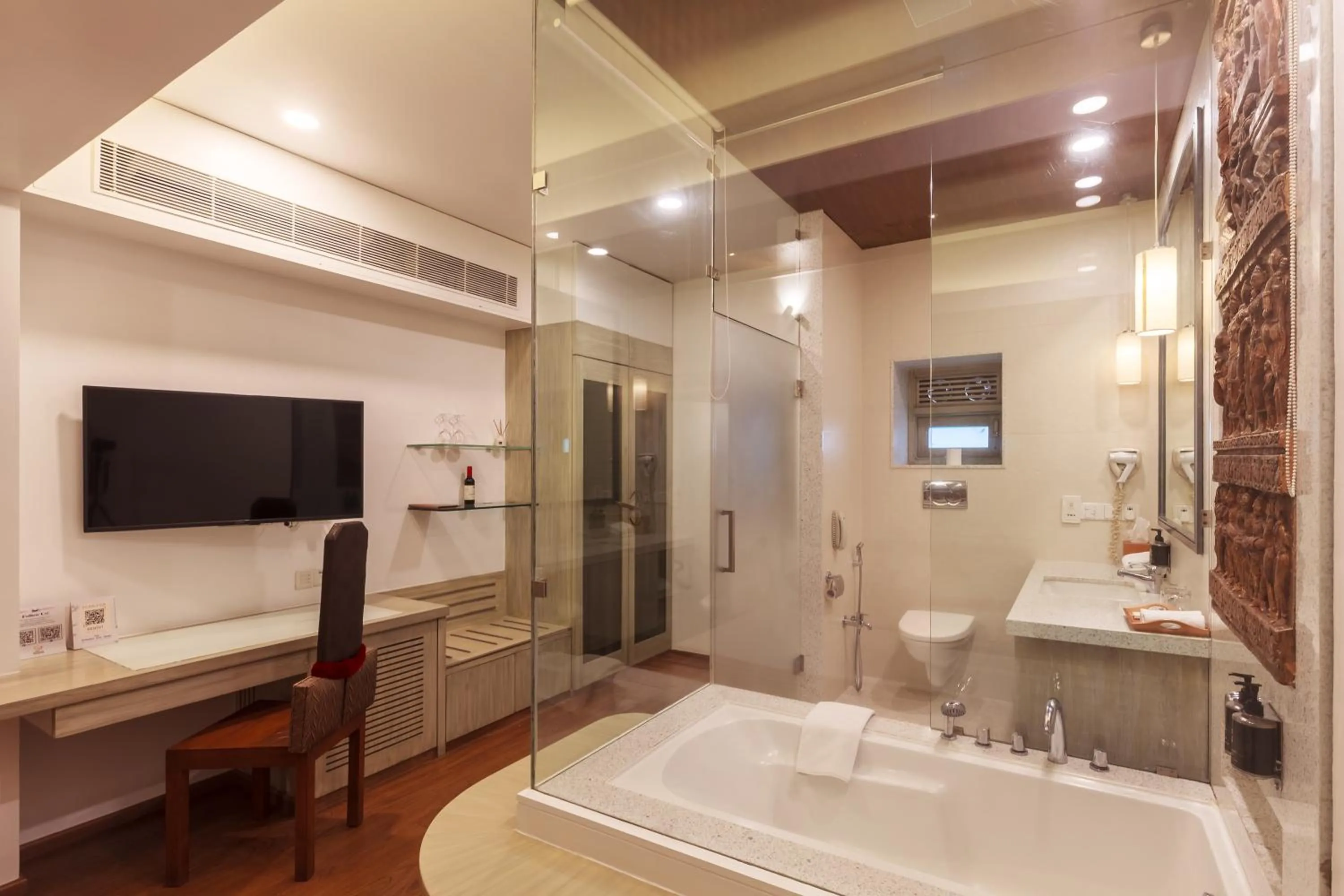 Bathroom in Le Sutra Hotel, Khar, Mumbai