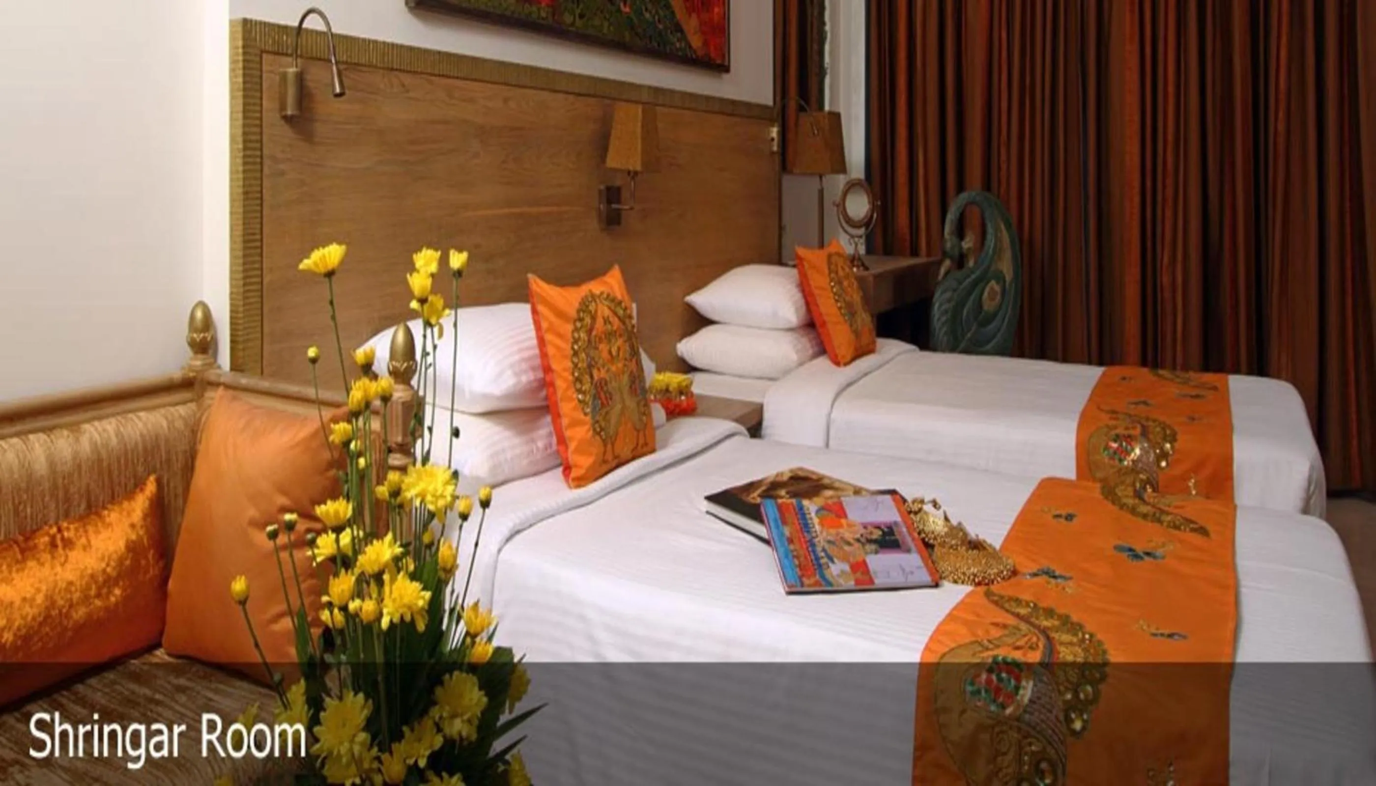 Photo of the whole room, Bed in Le Sutra Hotel, Khar, Mumbai