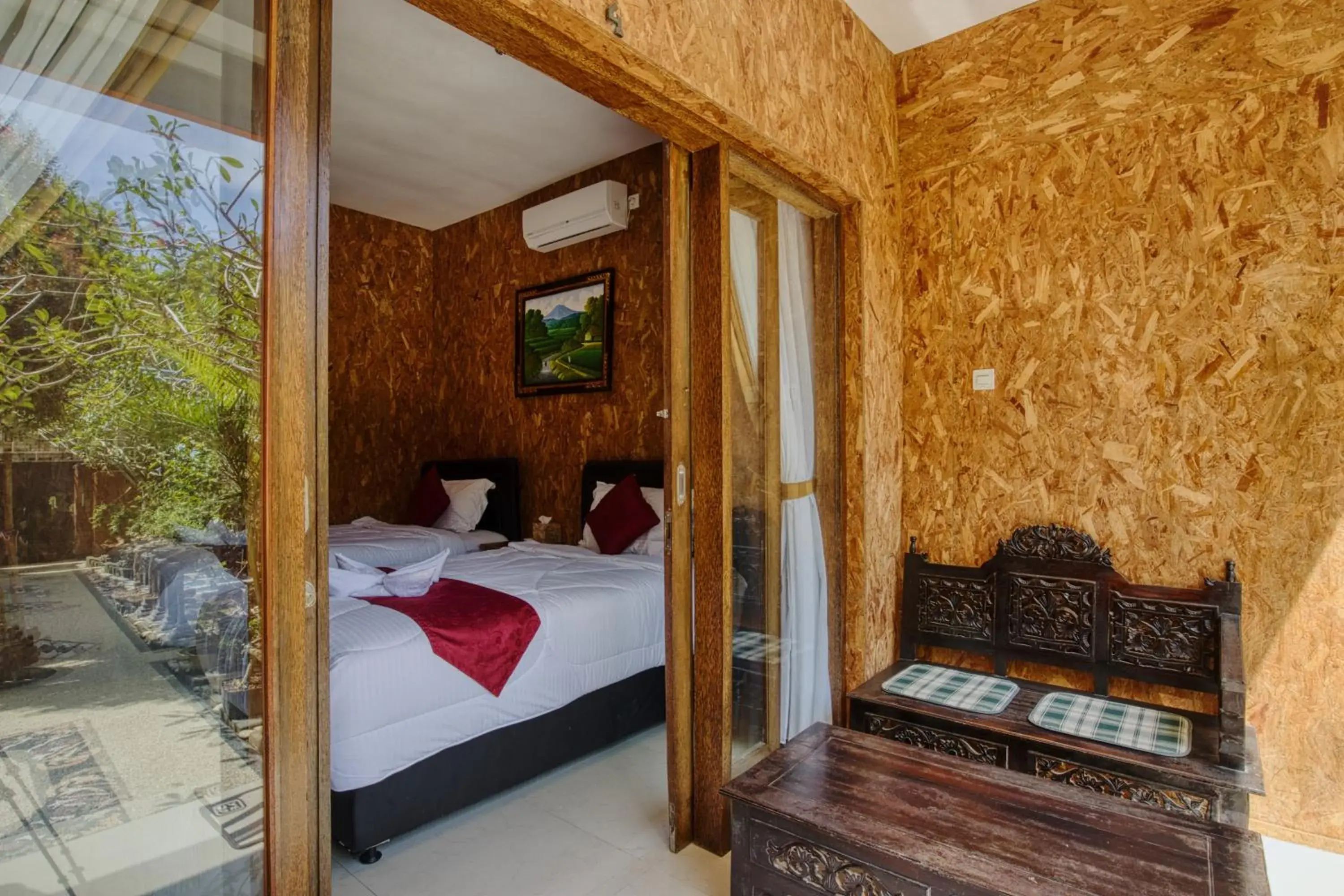 Twin Room with Terrace in Linas Villas Twin Room with Terrace in Linas Villas