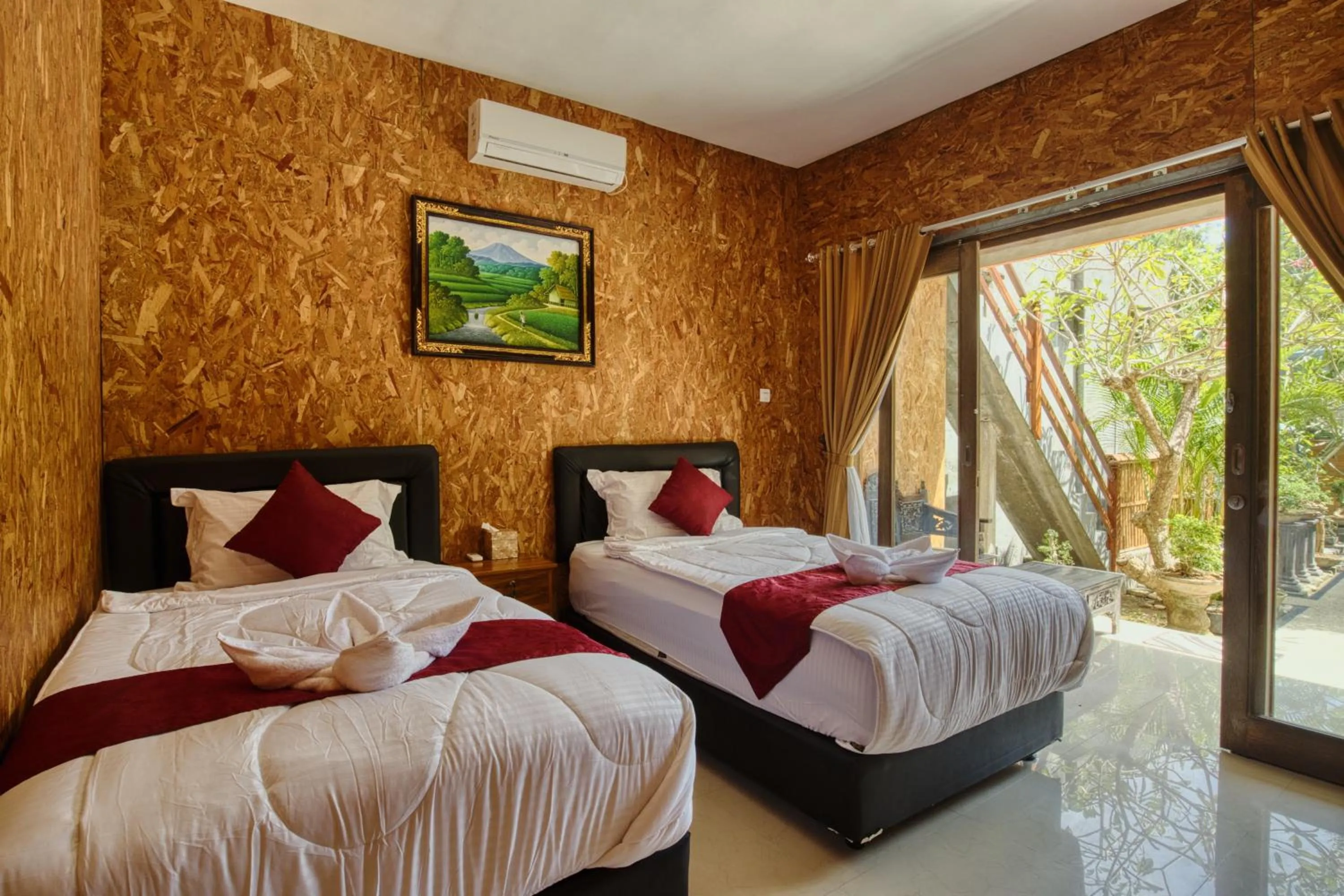 Bed in Linas Villas