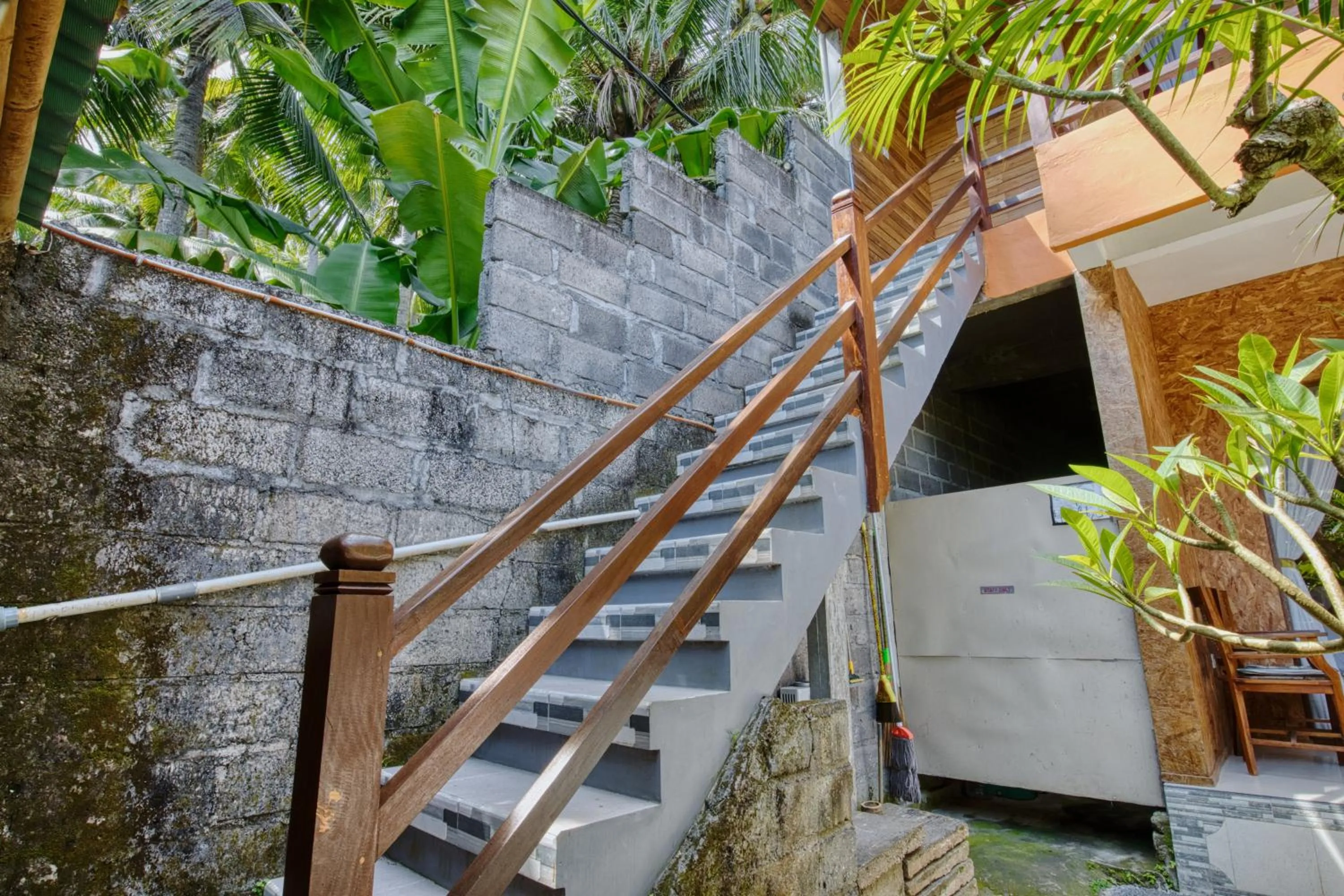 Property building in Linas Villas