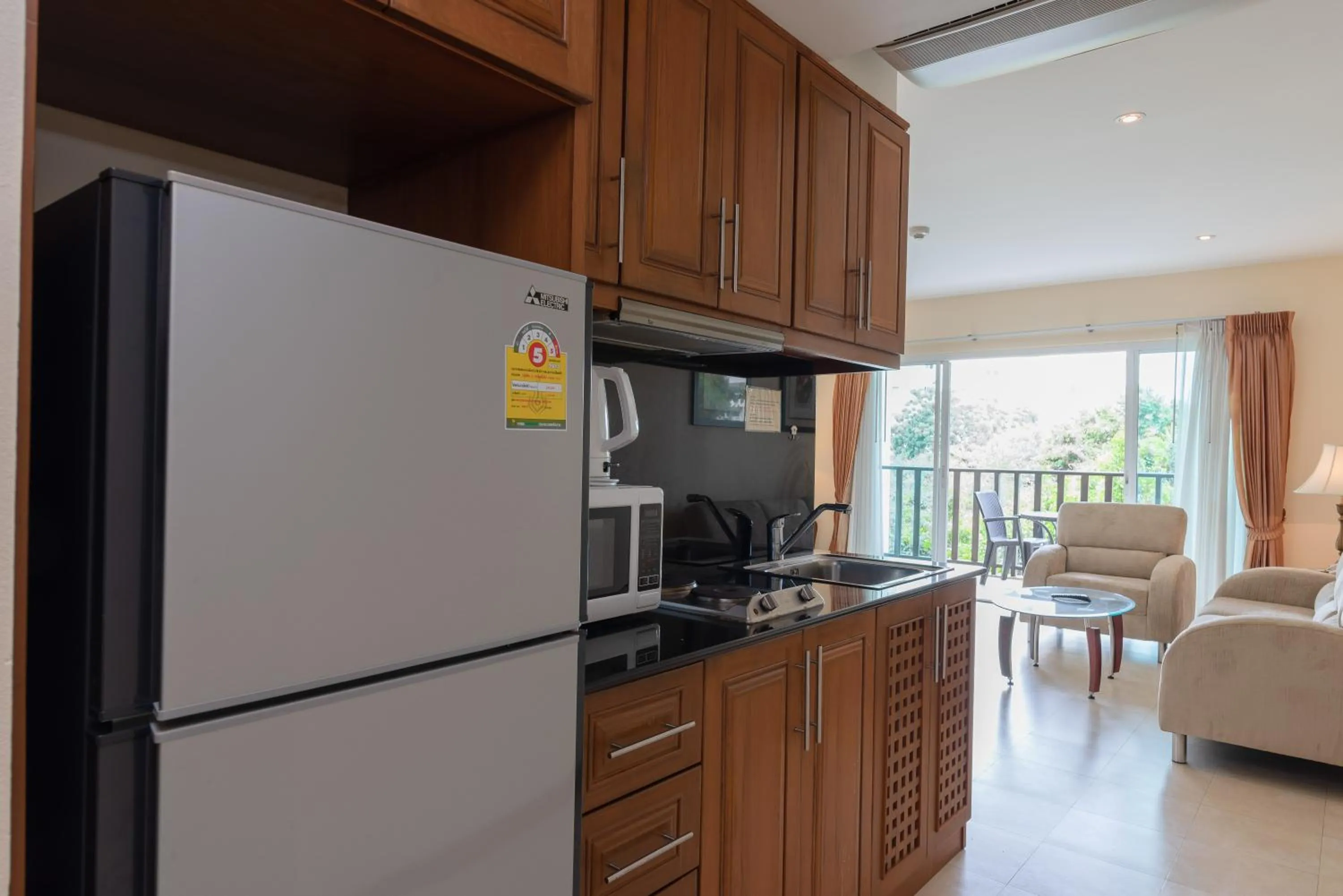 Kitchen or kitchenette in Jomtien Beach Residence