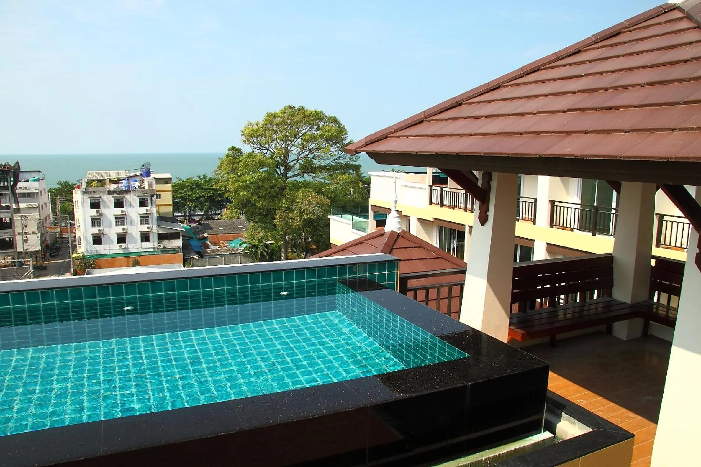 Sea view in Jomtien Beach Penthouses