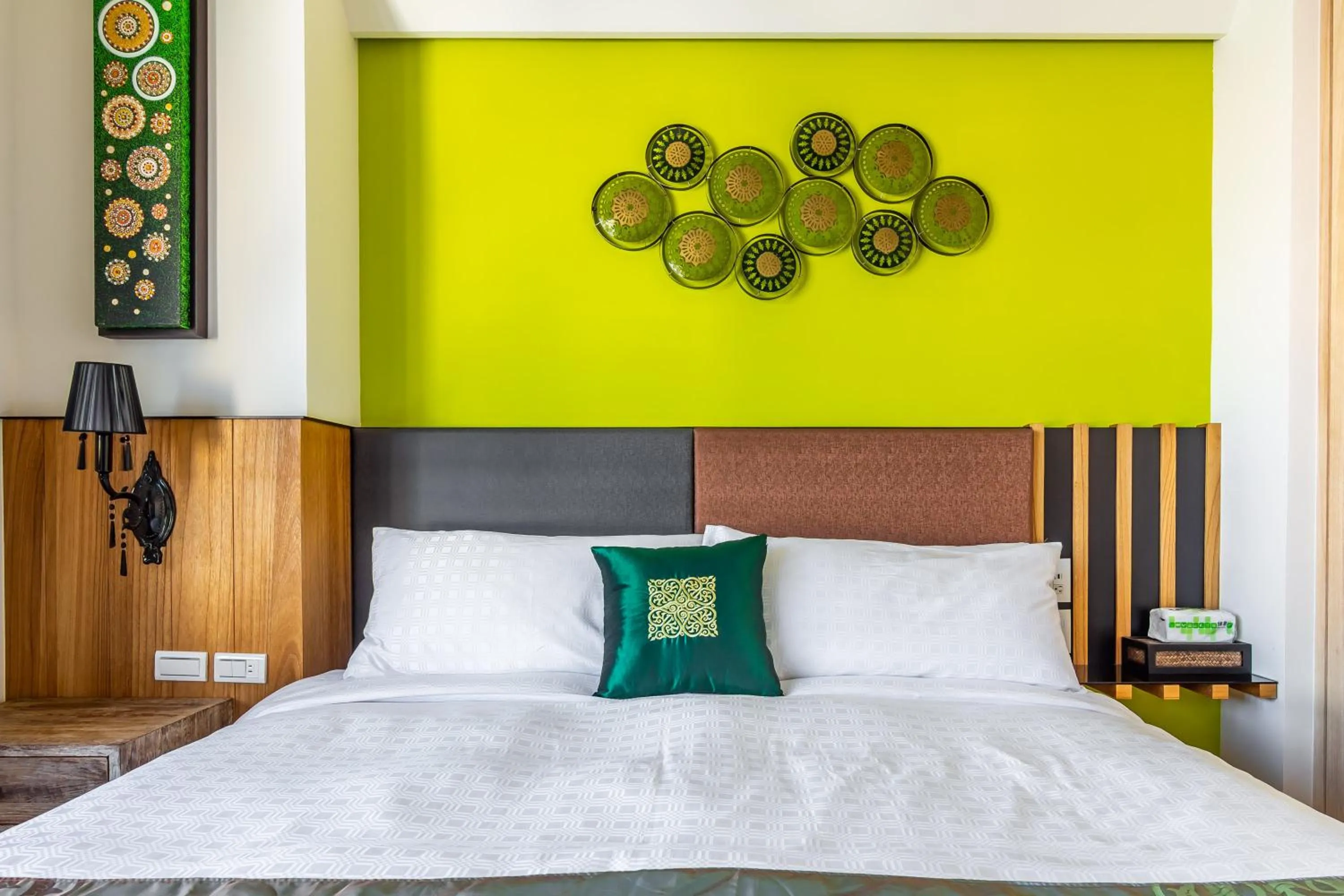 Decorative detail, Bed in Mambo Boutique Hotel