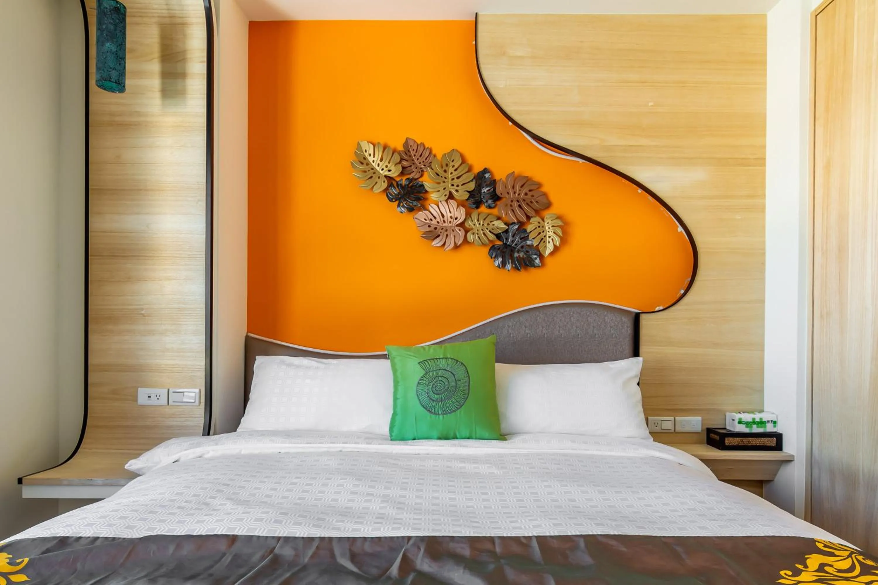 Decorative detail, Bed in Mambo Boutique Hotel