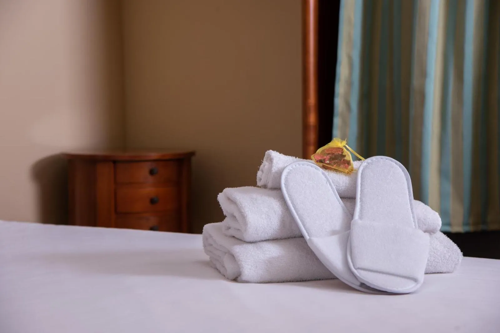 Bedroom, Bed in Hotel Suite Ares