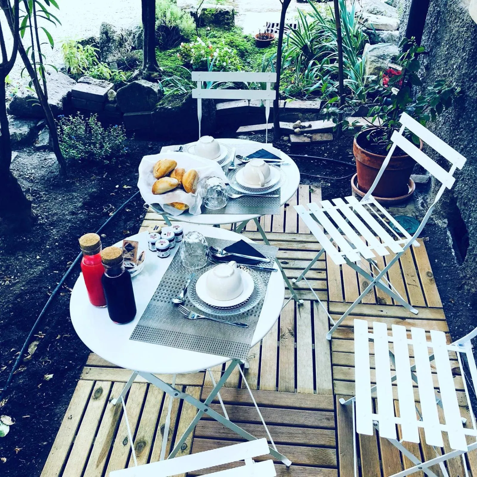 Food and drinks in Arsenale Suites